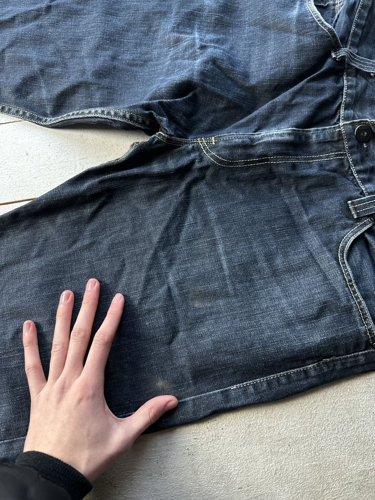 Levi's 🚨Vintage 90s Levis Jeans 506 LEGEND y2k dark Wash Denim Size US 35 - 6 Thumbnail