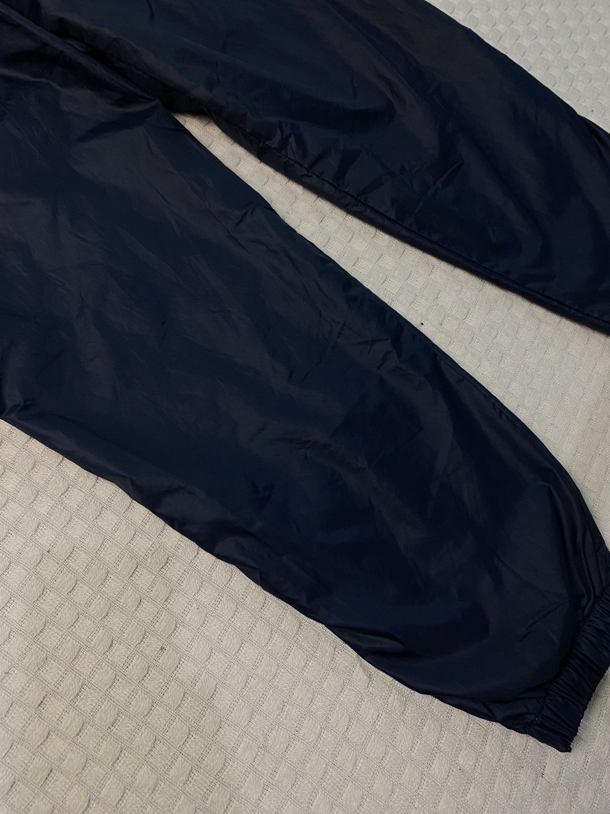 Carhartt Wip × Nike VINTAGE NIKE 90S BAGGY NYLON WIDE LEG SWOOSH TRACK PANTS Y2K Size US 28 / EU 44 - 14 Thumbnail