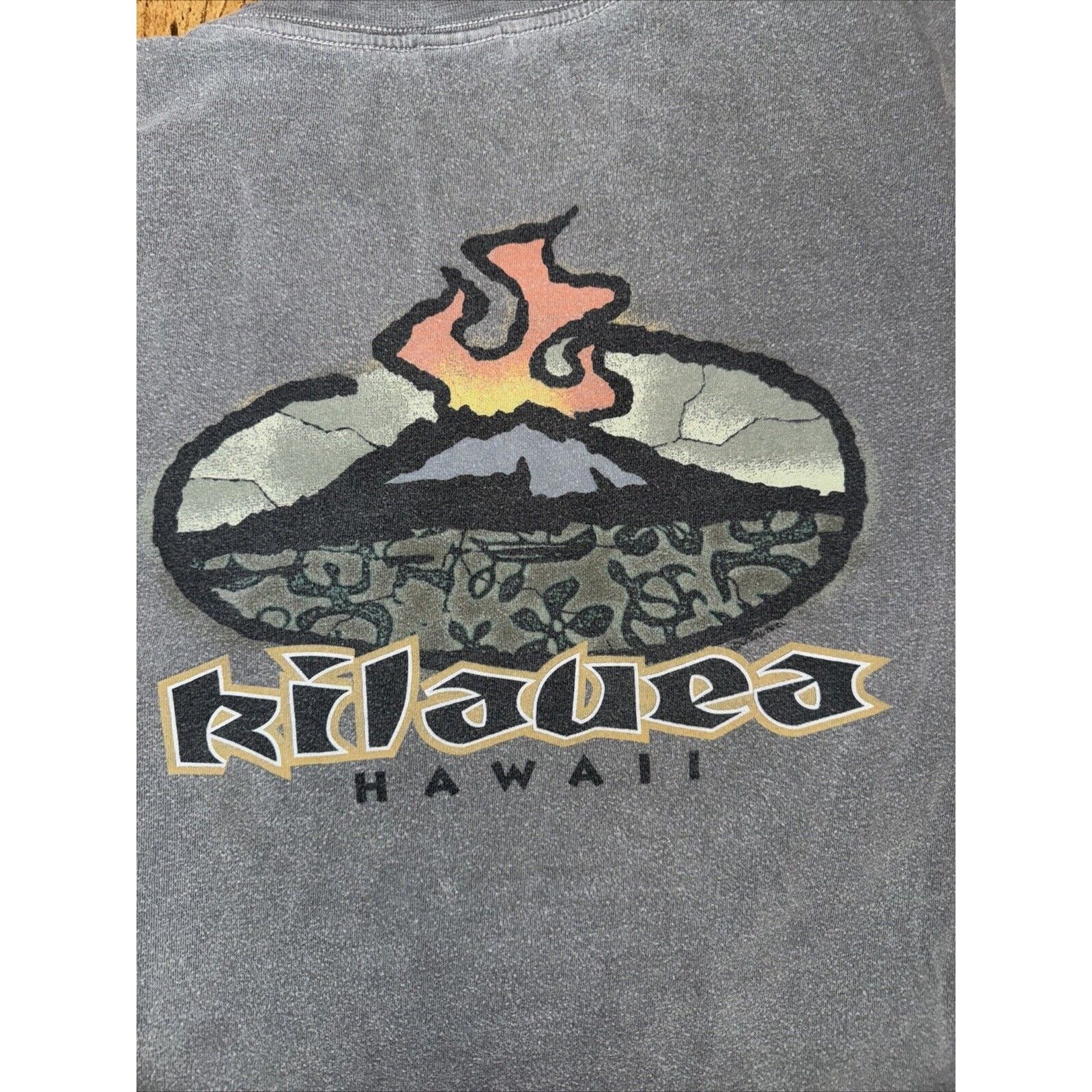Band Tees × Vintage Vintage Crazy Shirts Kilauea Hawaii Surfing Style Y2K 22x29 Size US L / EU 52-54 / 3 - 2 Thumbnail