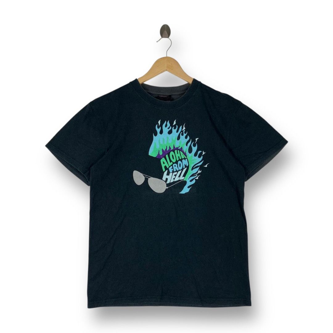 Band Tees Vintage Hoot "Aloha From Hell" Graphic Tee Size US S / EU 44-46 / 1 - 1 Thumbnail