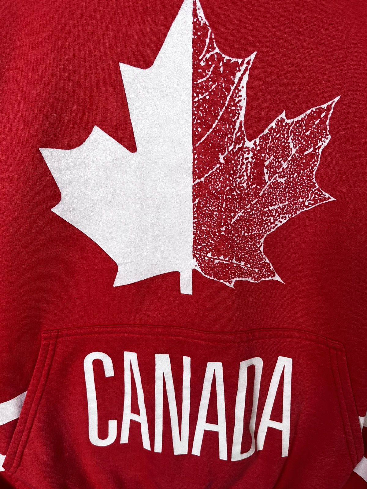 Vintage Vintage Canada Hoodie Size US L / EU 52-54 / 3 - 3 Thumbnail