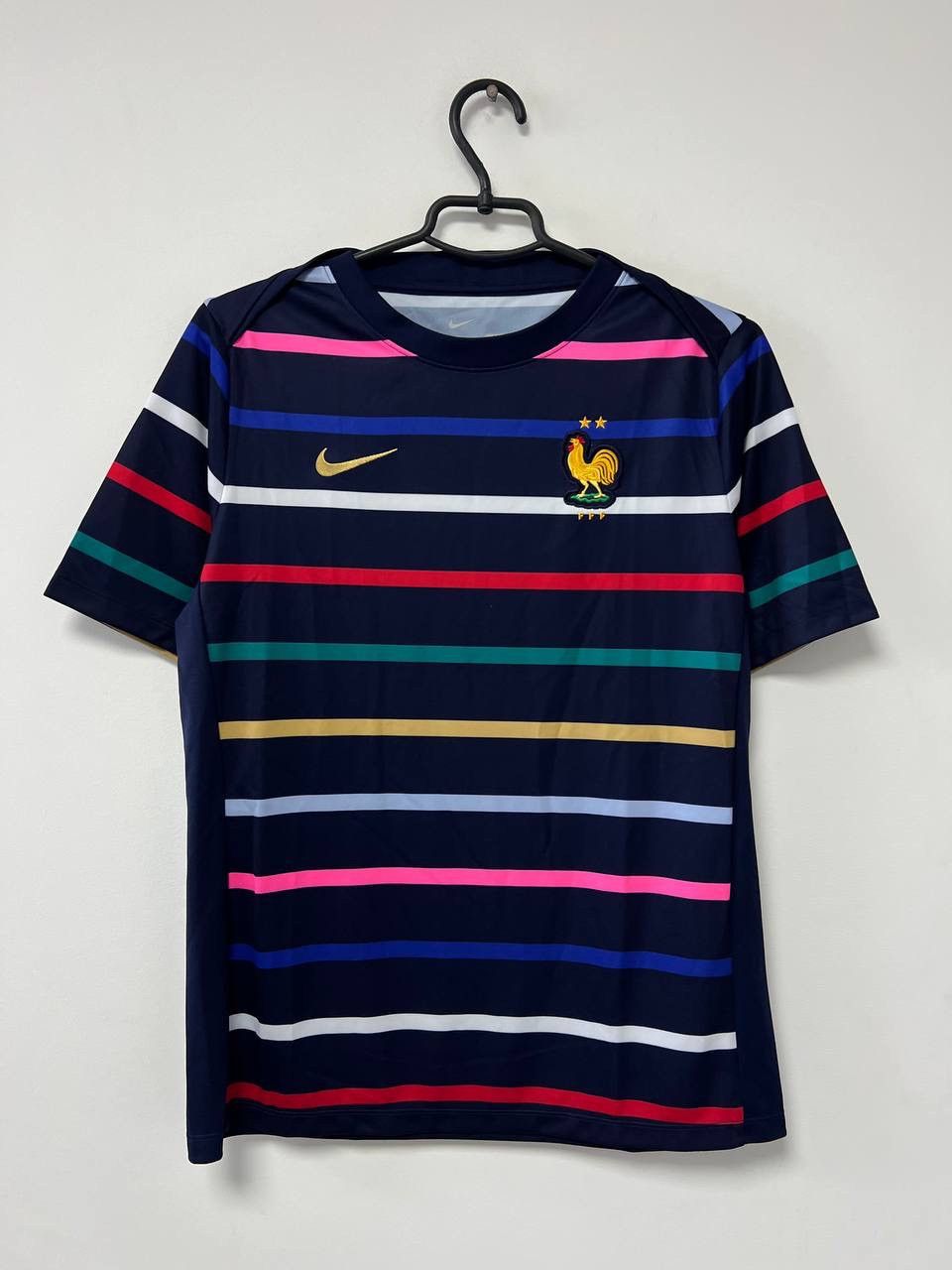Nike France 2024/2025 Pre match Football Shirt Mailot Nike M Size US M / EU 48-50 / 2 - 2 Thumbnail