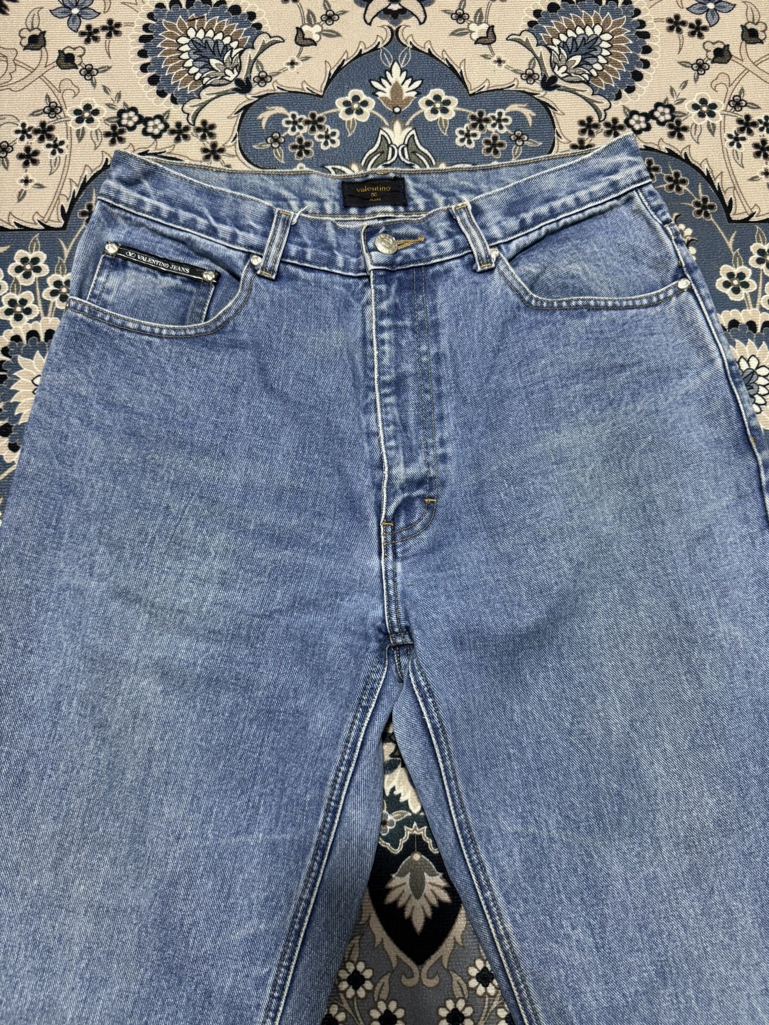 Valentino × Vintage Vintage Valentino Classic Blue Loose Jeans Size US 33 - 3 Thumbnail