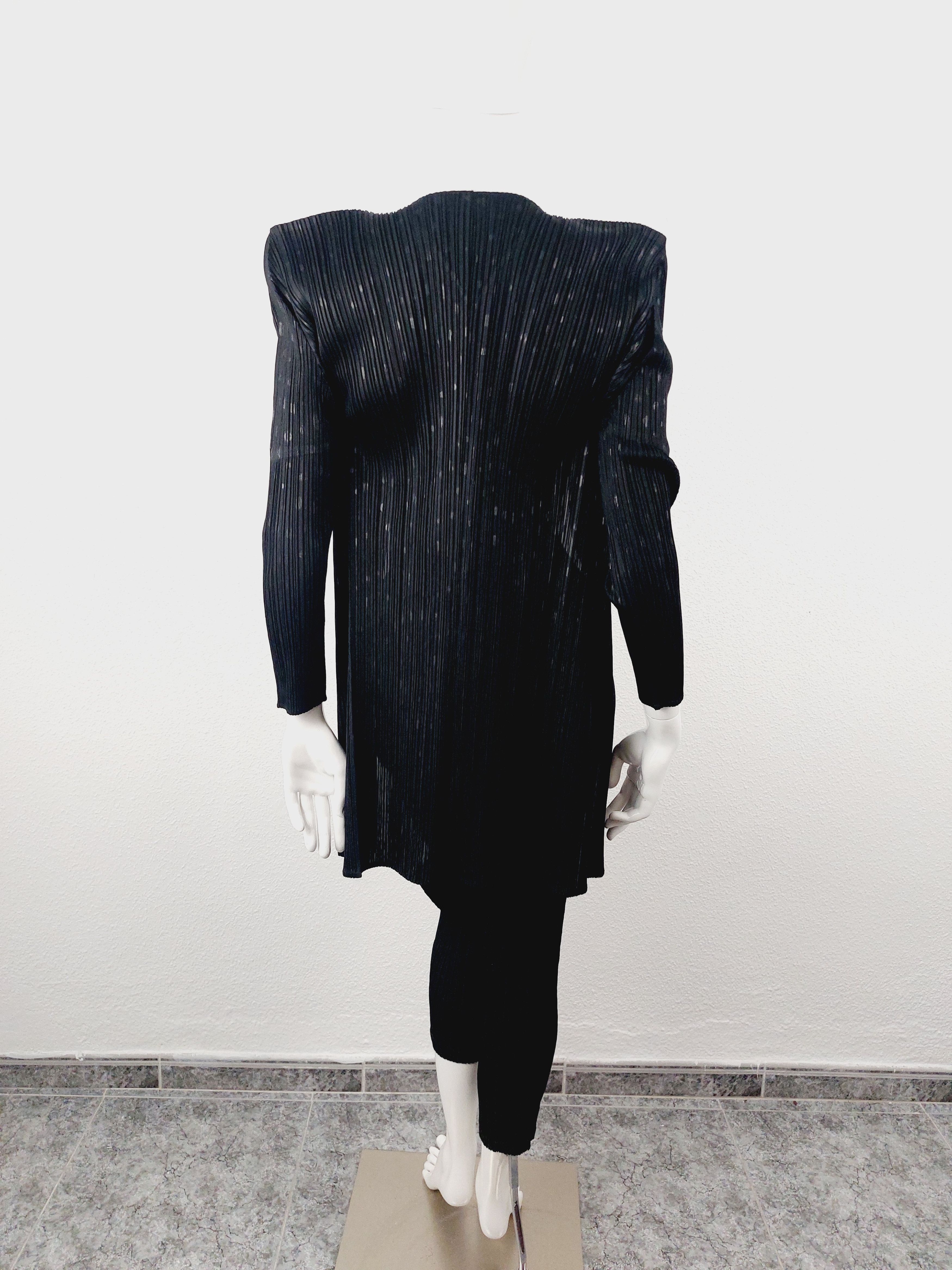 Issey Miyake Issey Miyake Pleats Please Dot Dotted Black Blazer Jacket Size ONE SIZE - 2 Thumbnail