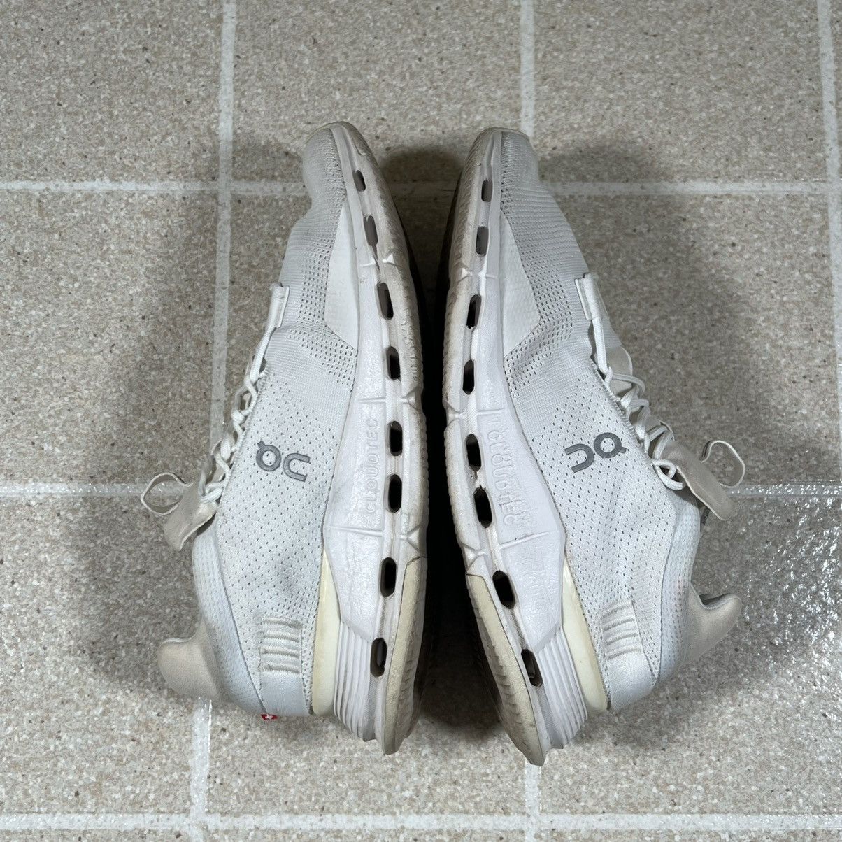 On On Running Cloudnova 2 Athletic Sneaker Womens 8.5 White Size US 8.5 / IT 38.5 - 7 Thumbnail