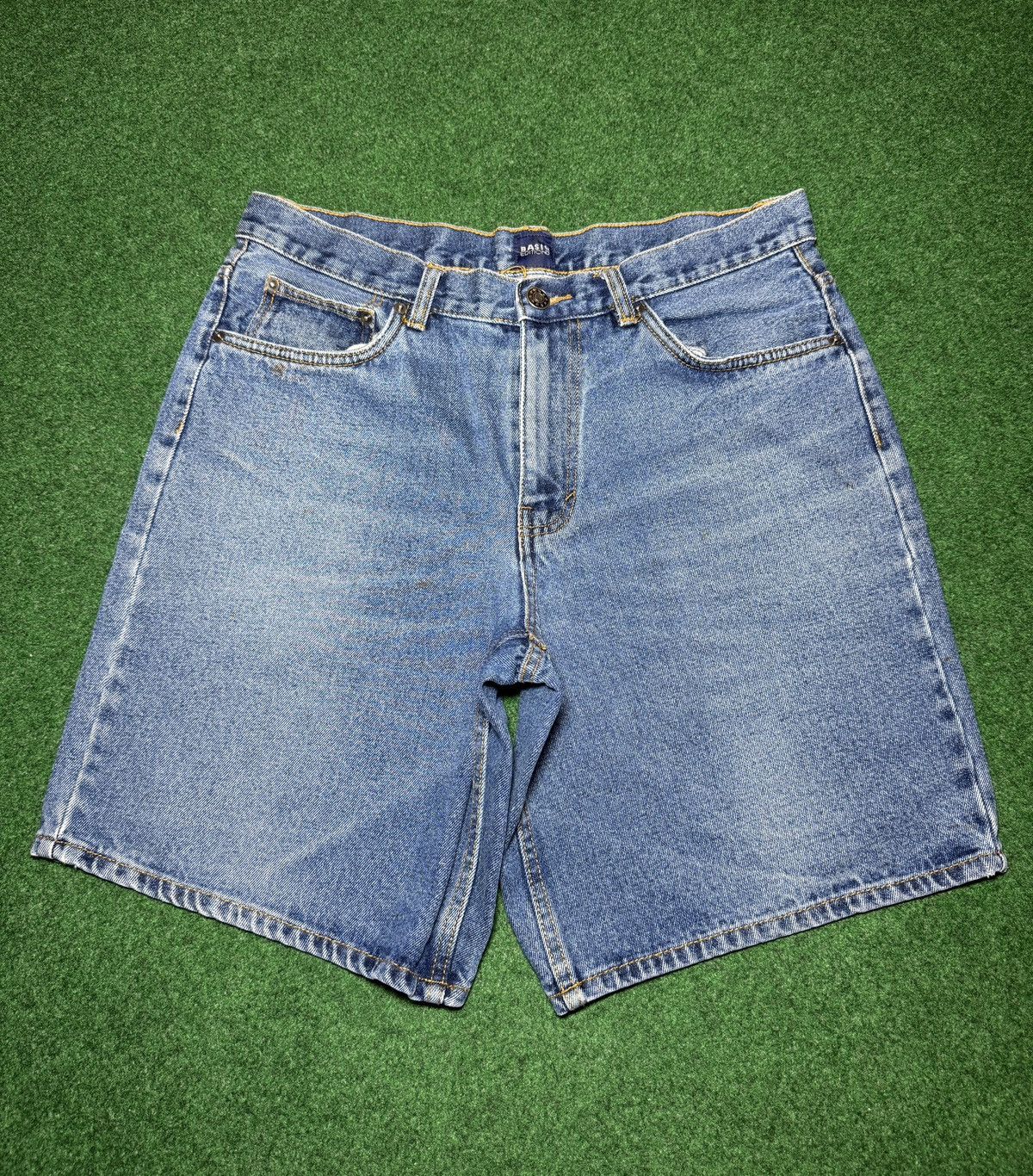 Basic Editions Basic Editions Relaxed Fit Jorts Grunge Denim Shorts Size US 34 / EU 50 - 2 Thumbnail