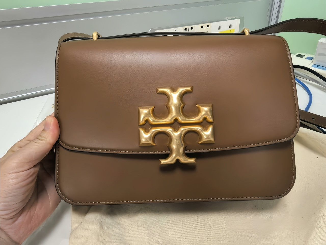 Tory Burch Tory Burch Eleanor Shoulder Bag Size ONE SIZE - 1 Thumbnail