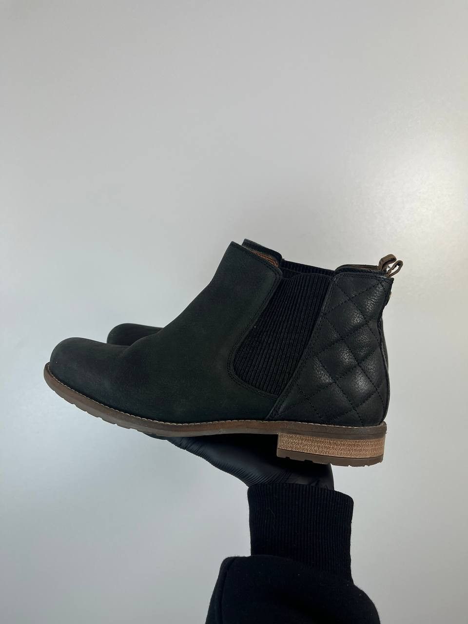Barbour Barbour Chelsea Leather Ankle Boots Black Quilted Size 40 Size US 7 / EU 40 - 3 Thumbnail