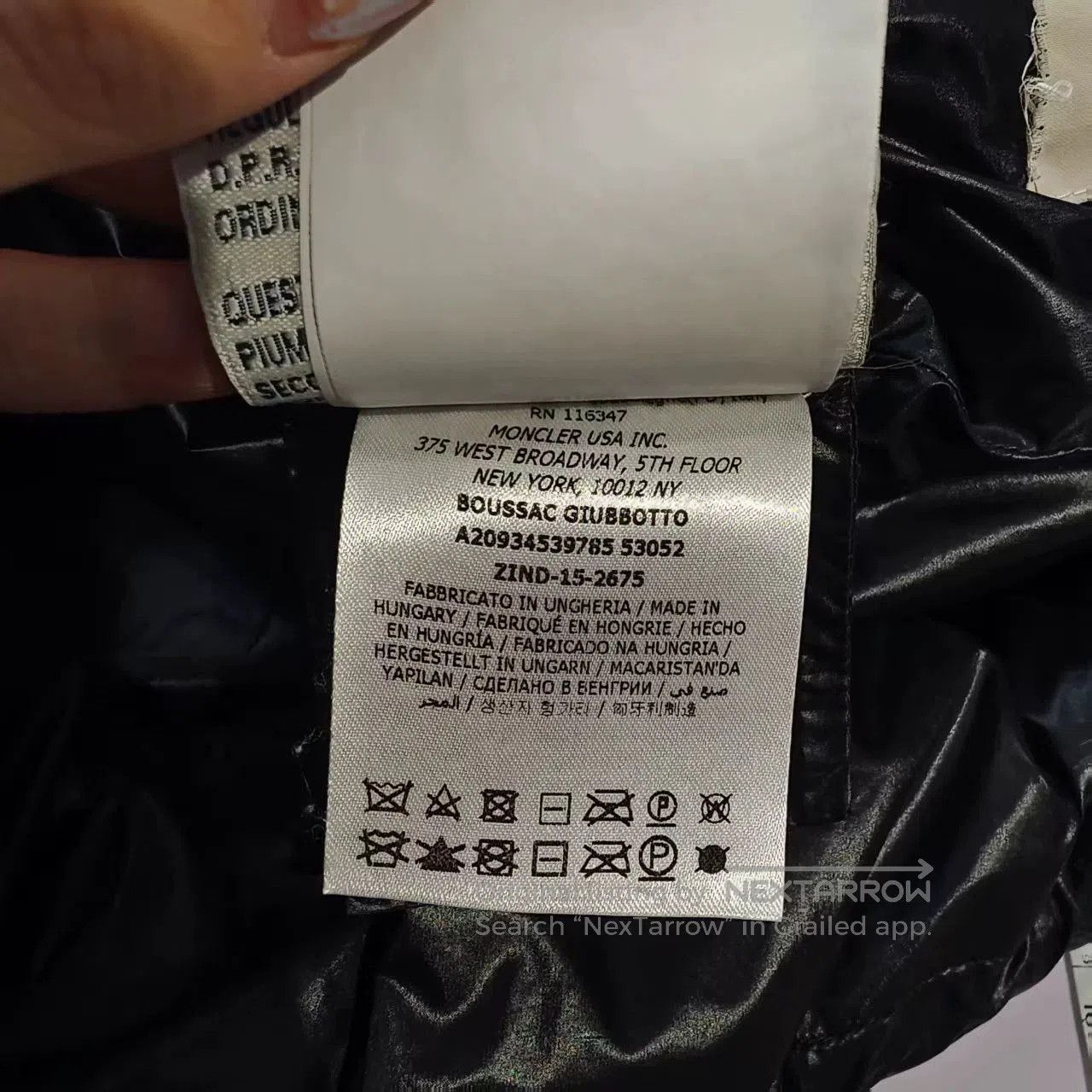 Moncler moncler black puffer jacket with stand collar. Size US S / EU 44-46 / 1 - 9 Thumbnail