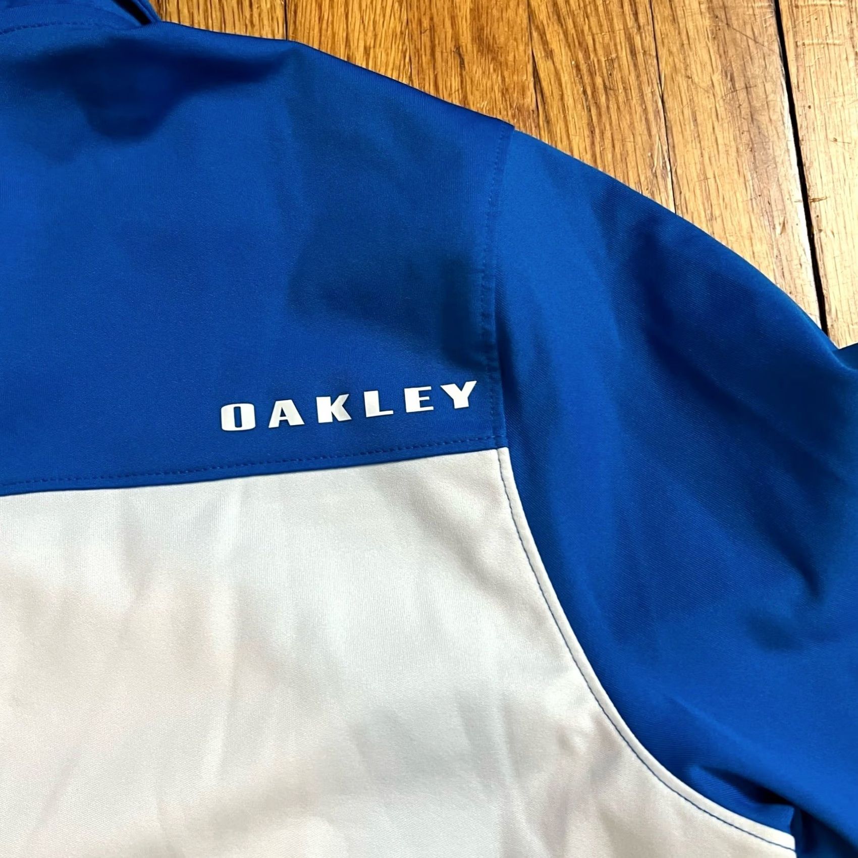 Oakley Oakley Polo Shirt Mens Small Performance Stretch Athletic Golf Blue Stripe Mens S Polo Blue Stripe Oakley Shirt Size US S / EU 44-46 / 1 - 4 Thumbnail