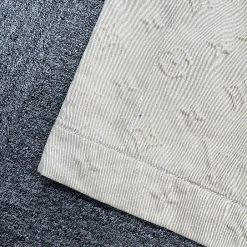 Louis Vuitton Louis Vuitton Beige embossed old flower logging denim shor Size US XS / EU 42 / 0 - 2 Thumbnail