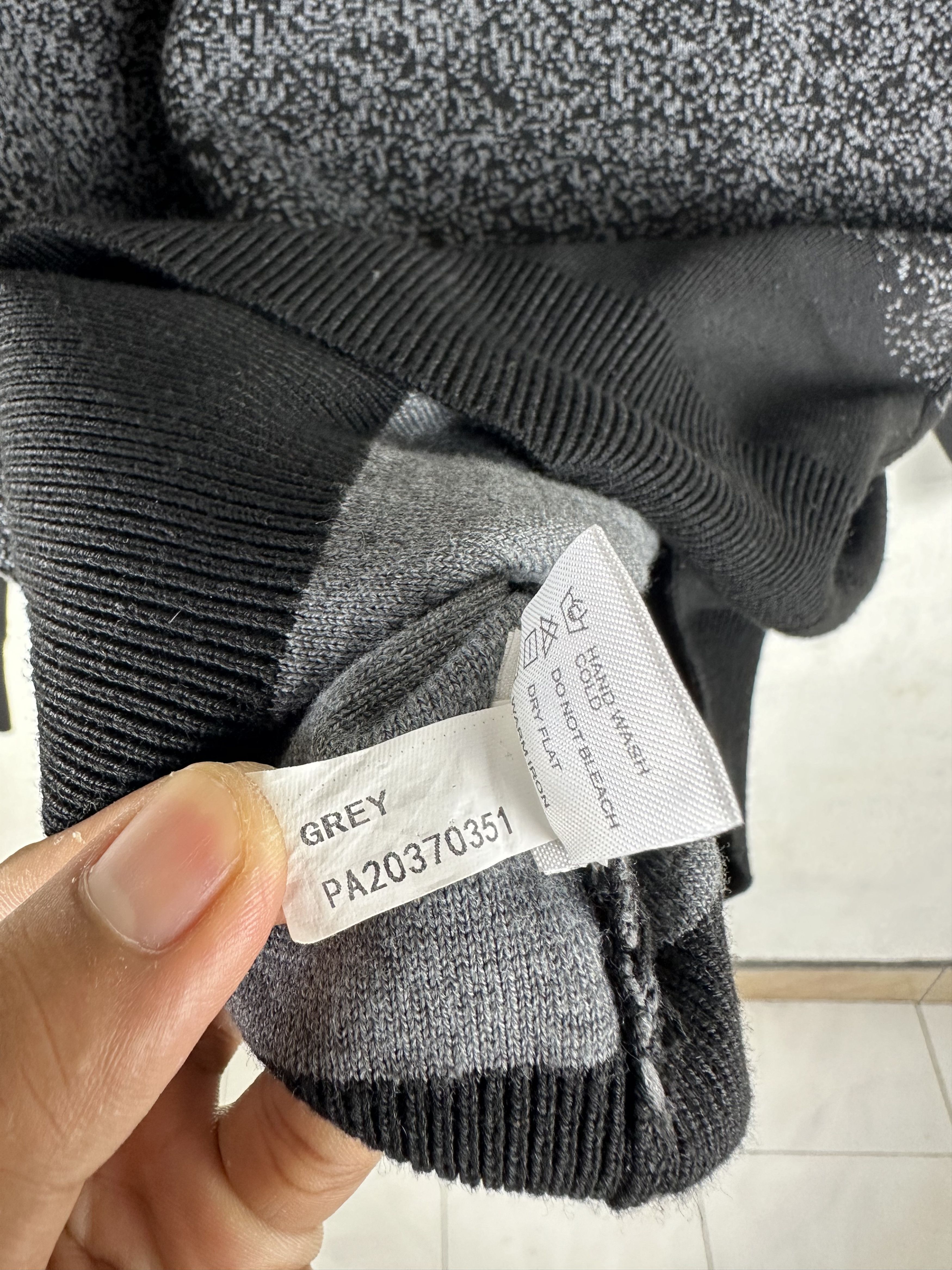 Japanese Brand SWEATSHIRTS MOHAIR STYLE STREETWEAR GREY BLACK Size US S / EU 44-46 / 1 - 13 Thumbnail