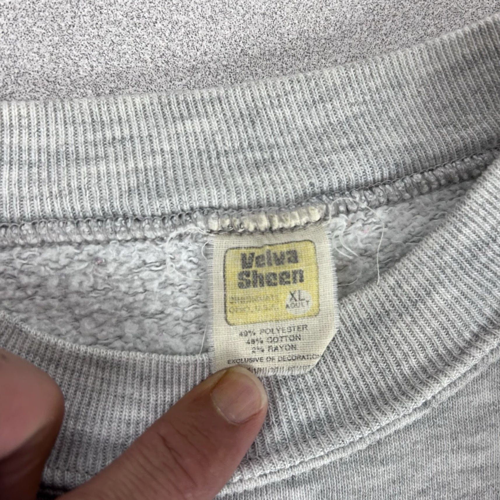 Velva Sheen VINTAGE UWSP Pointers USNA Annapolis Sweater XL Adult Gray Made USA Double Sided 70s 80s Mens Size US XL / EU 56 / 4 - 4 Thumbnail
