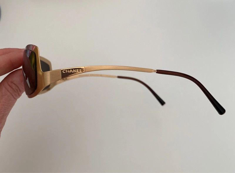 Chanel Chanel Sunglasses 4022 CC Rhinestone 4017 Rimless A0057 Size ONE SIZE - 2 Thumbnail