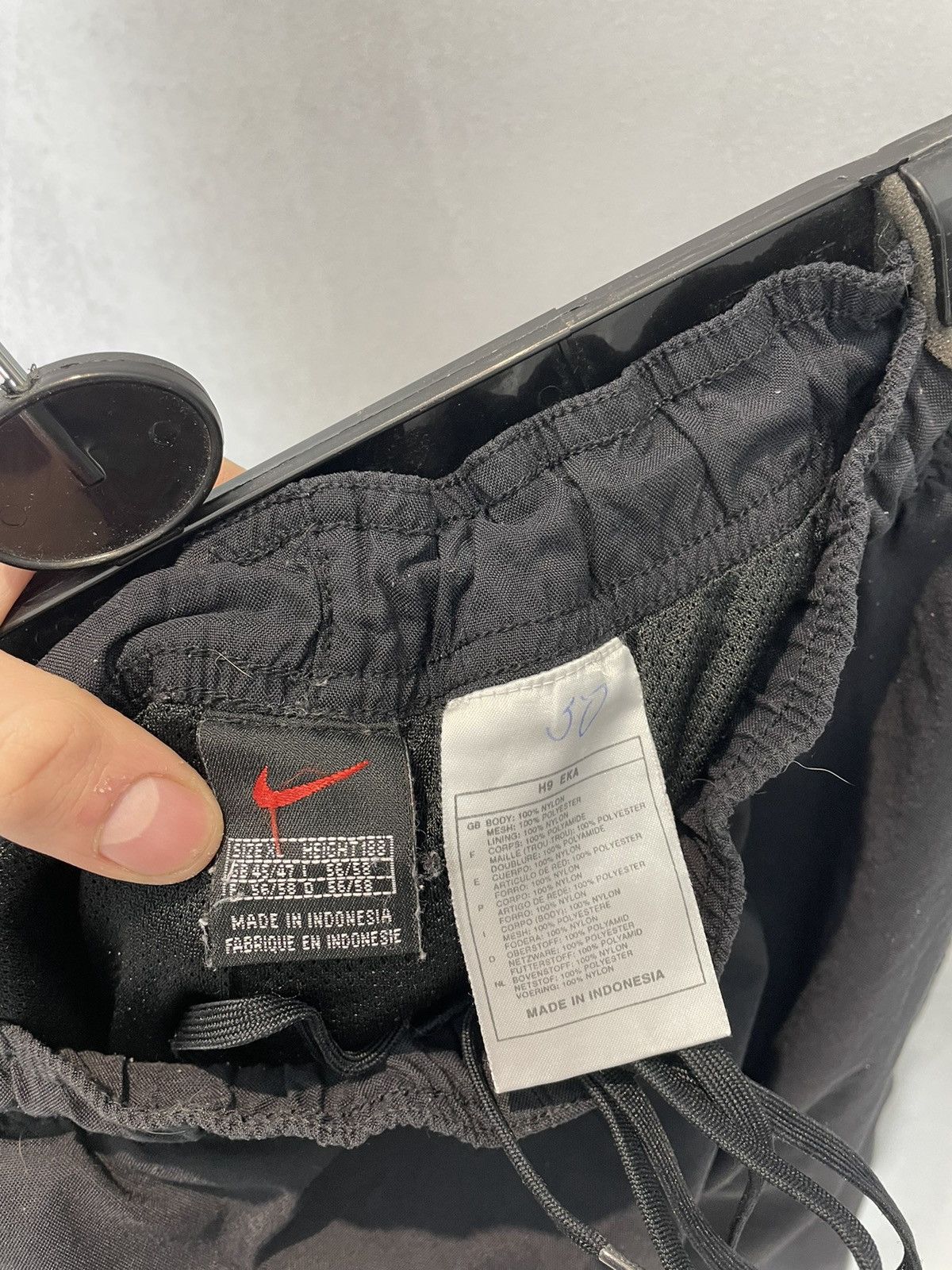 Nike × Vintage Vintage 90s Nike Track pants buggy nylon Size US 34 / EU 50 - 7 Thumbnail