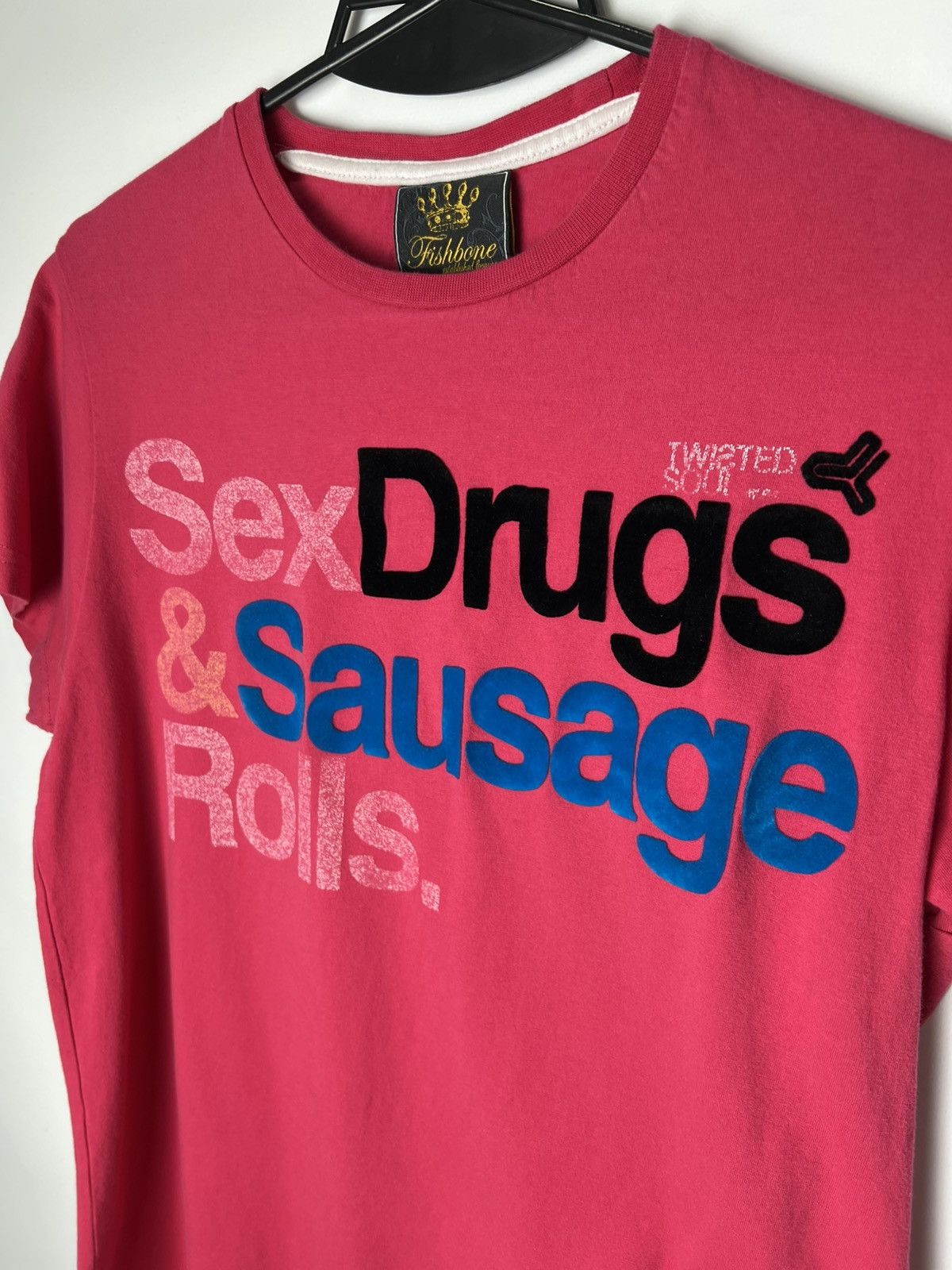 Vintage VINTAGE Y2K ADULT SEX DRUGS SAUSAGE ROLLS FUNNY TEE Size S / US 4 / IT 40 - 2 Thumbnail