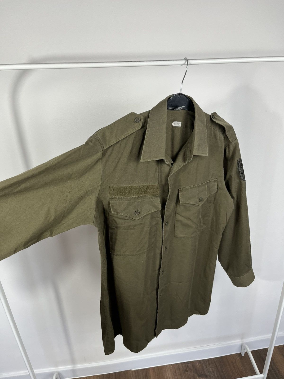 Other Vintage 1991 Austrian Bundesheer Military Shirt Army Size 39 Size US M / EU 48-50 / 2 - 8 Thumbnail