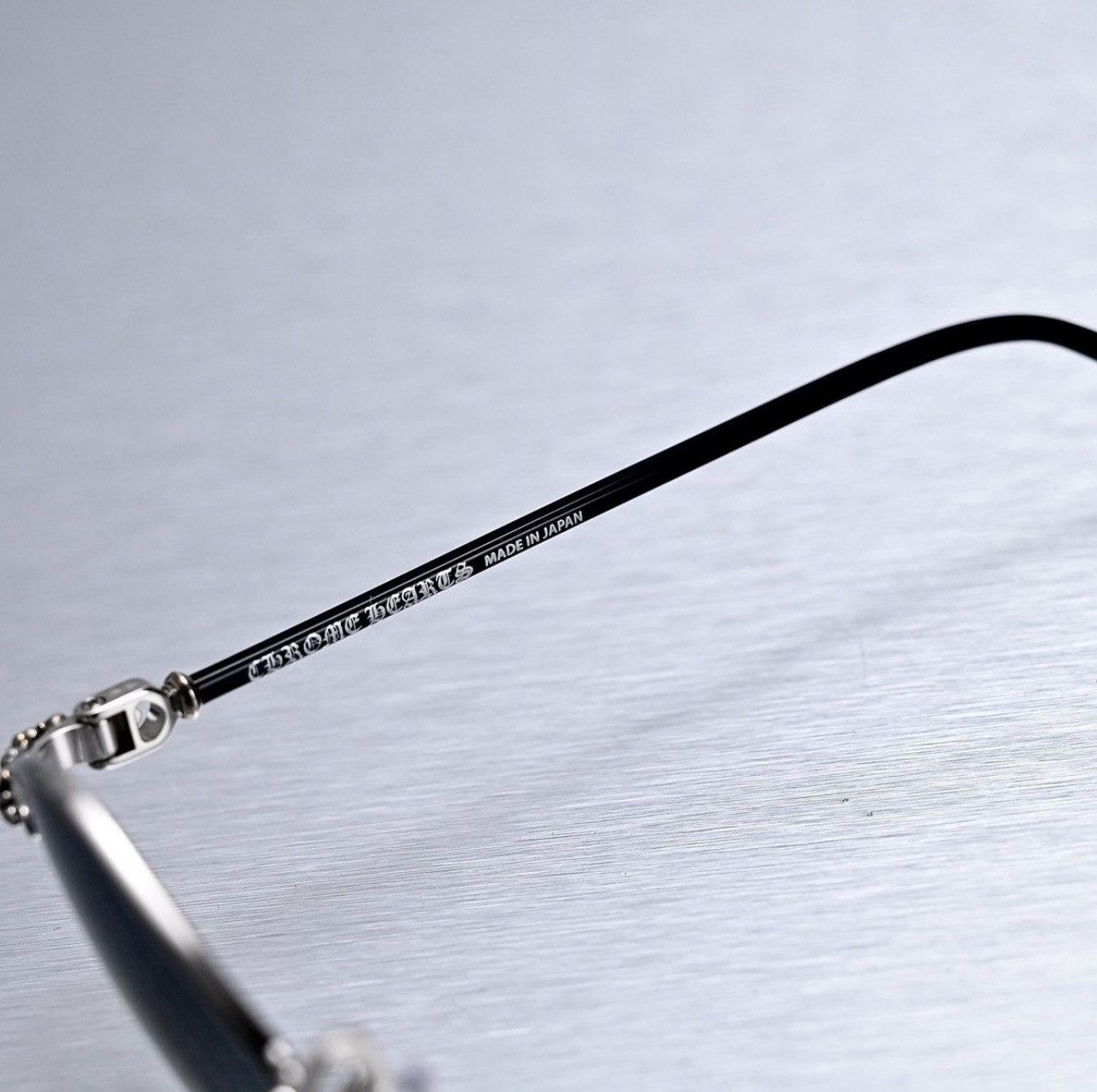 Chrome Hearts HROME HEARTS DIAMOND DOG SHINY SILVER/ BLACK SUNGLASSES Size ONE SIZE - 4 Thumbnail