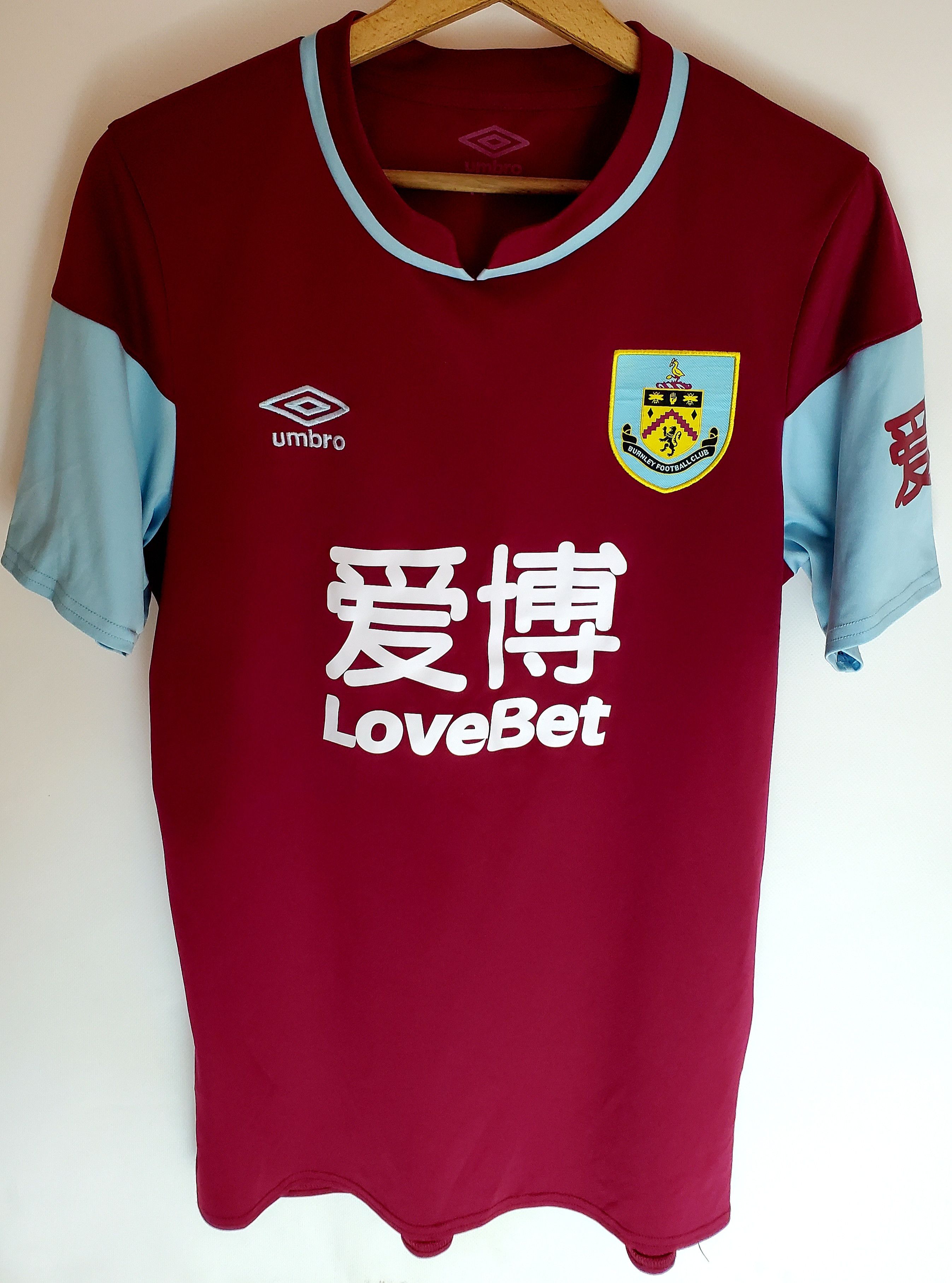 Umbro BURNLEY 2019/20 HOME Umbro soccer jersey perfect condition M Size US M / EU 48-50 / 2 - 1 Thumbnail