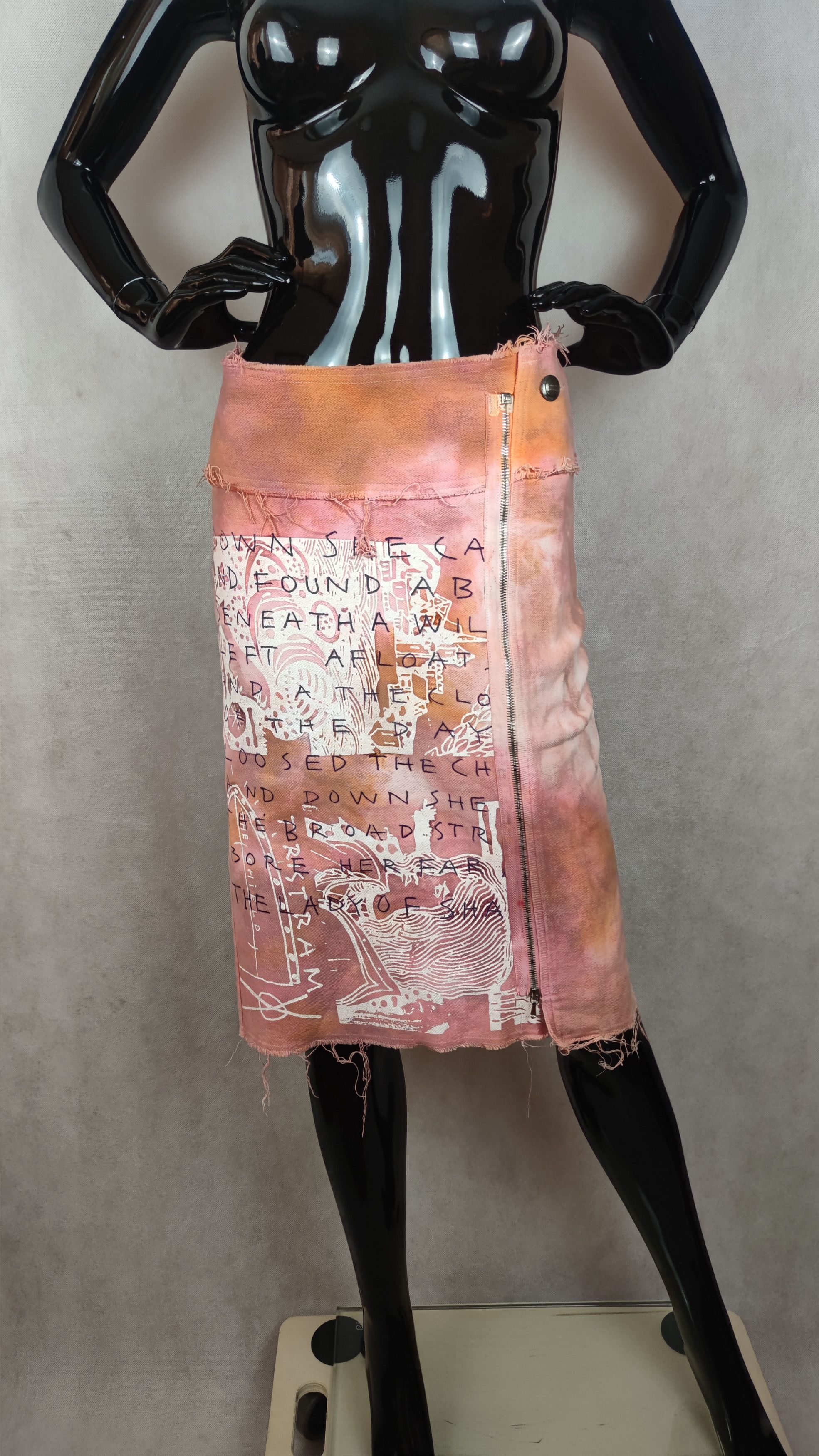 The People Of The Labyrinths Rare The People of the Labyrinths Pink Distressed skirt Size 24" / US 00 / IT 34 - 5 Thumbnail