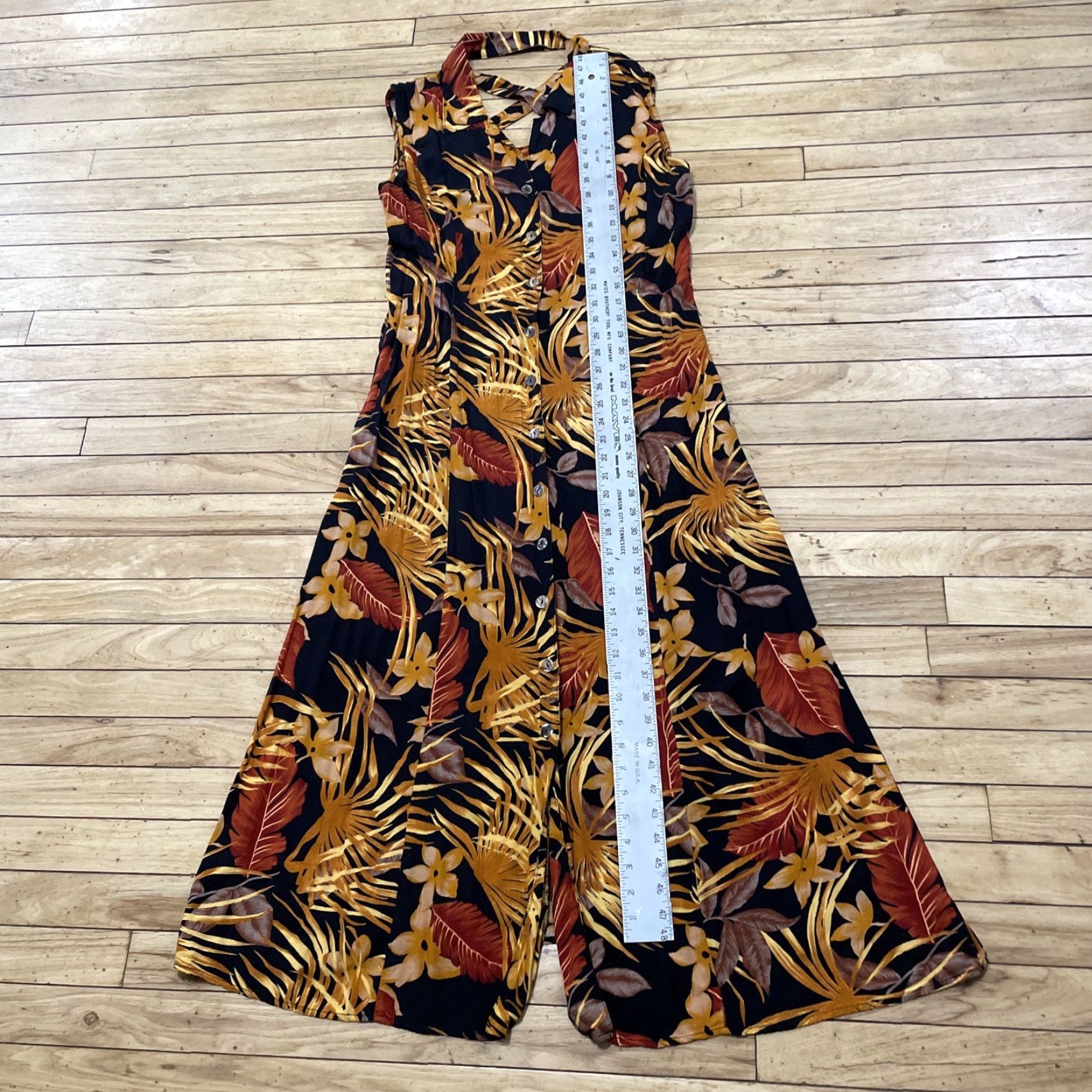 Vintage VINTAGE California Krush Hawaiian Dress Women L Floral Sleeveless Button Front Collared Midi Casual Travel Black Orange Red accents Womens Size L / US 10 / IT 46 - 7 Thumbnail