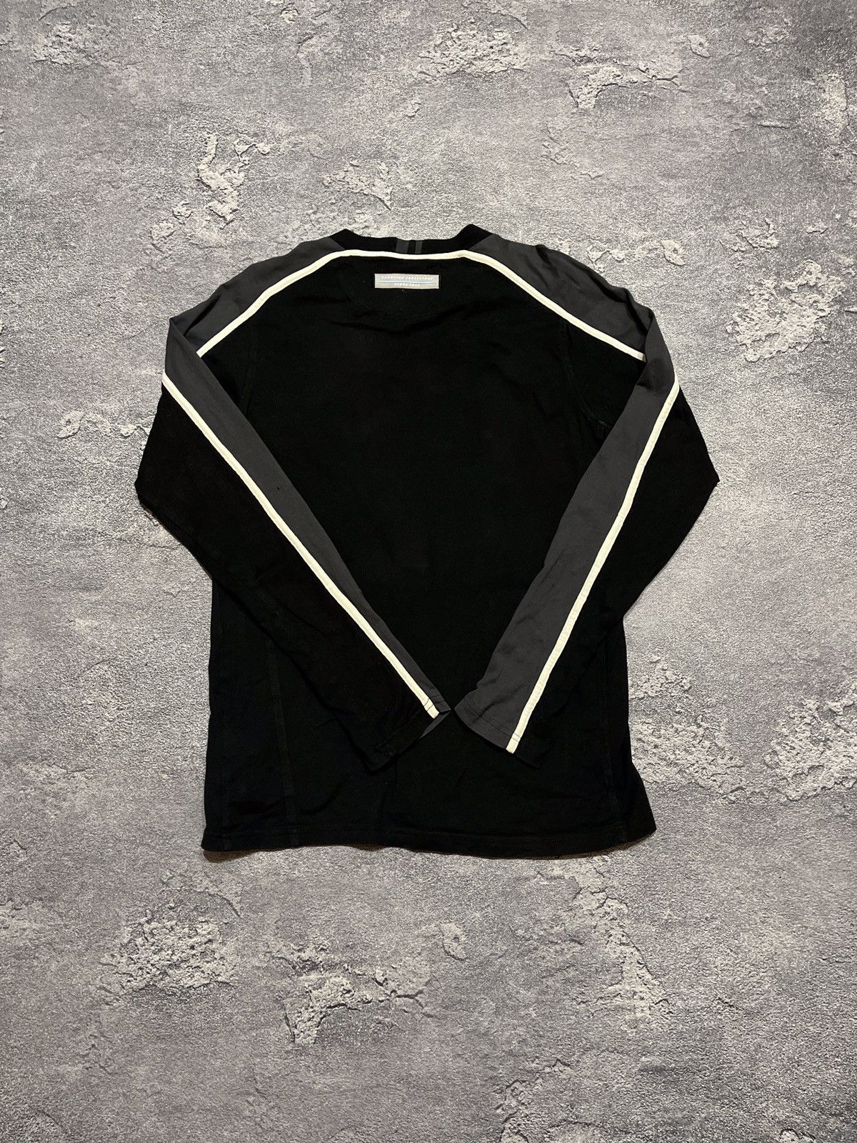 Nike × Vintage Vintage Nike Embroidered Spellout Long Sleeve Shirt Size US M / EU 48-50 / 2 - 3 Thumbnail
