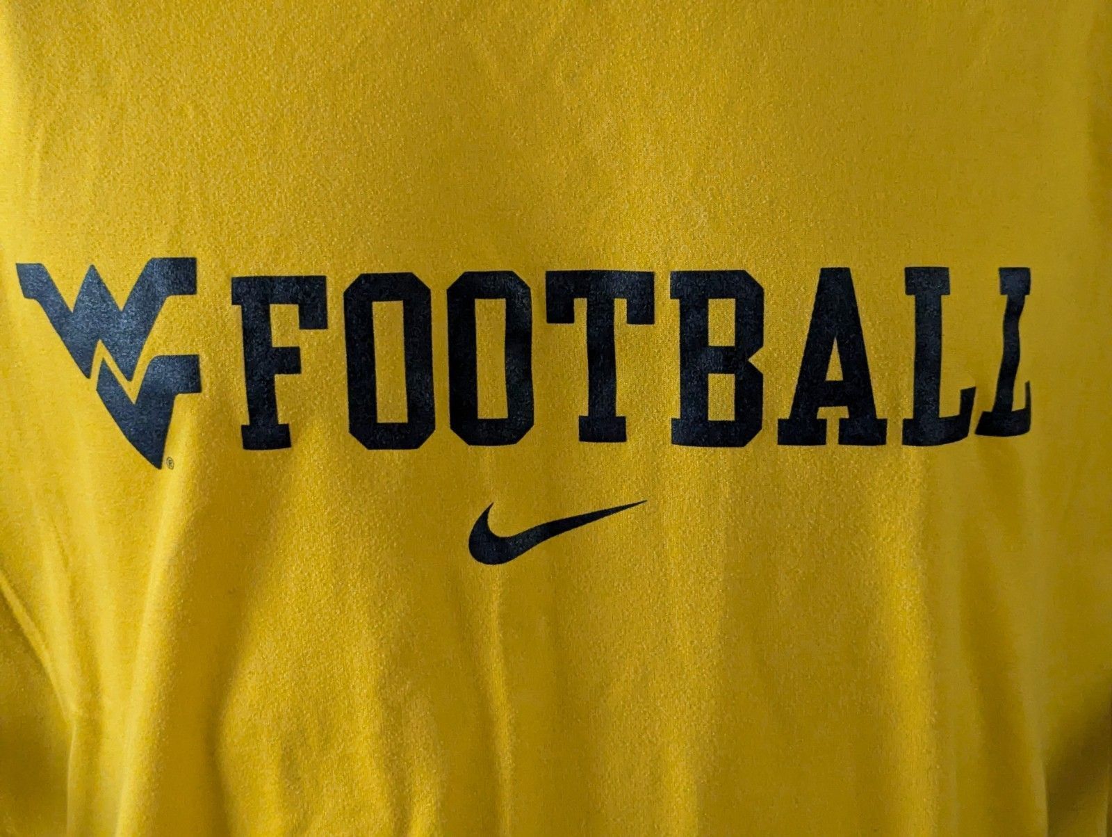 Nike West Virginia Mountaineers Football Shirt Men XL Yellow NCAA Size US XL / EU 56 / 4 - 2 Thumbnail