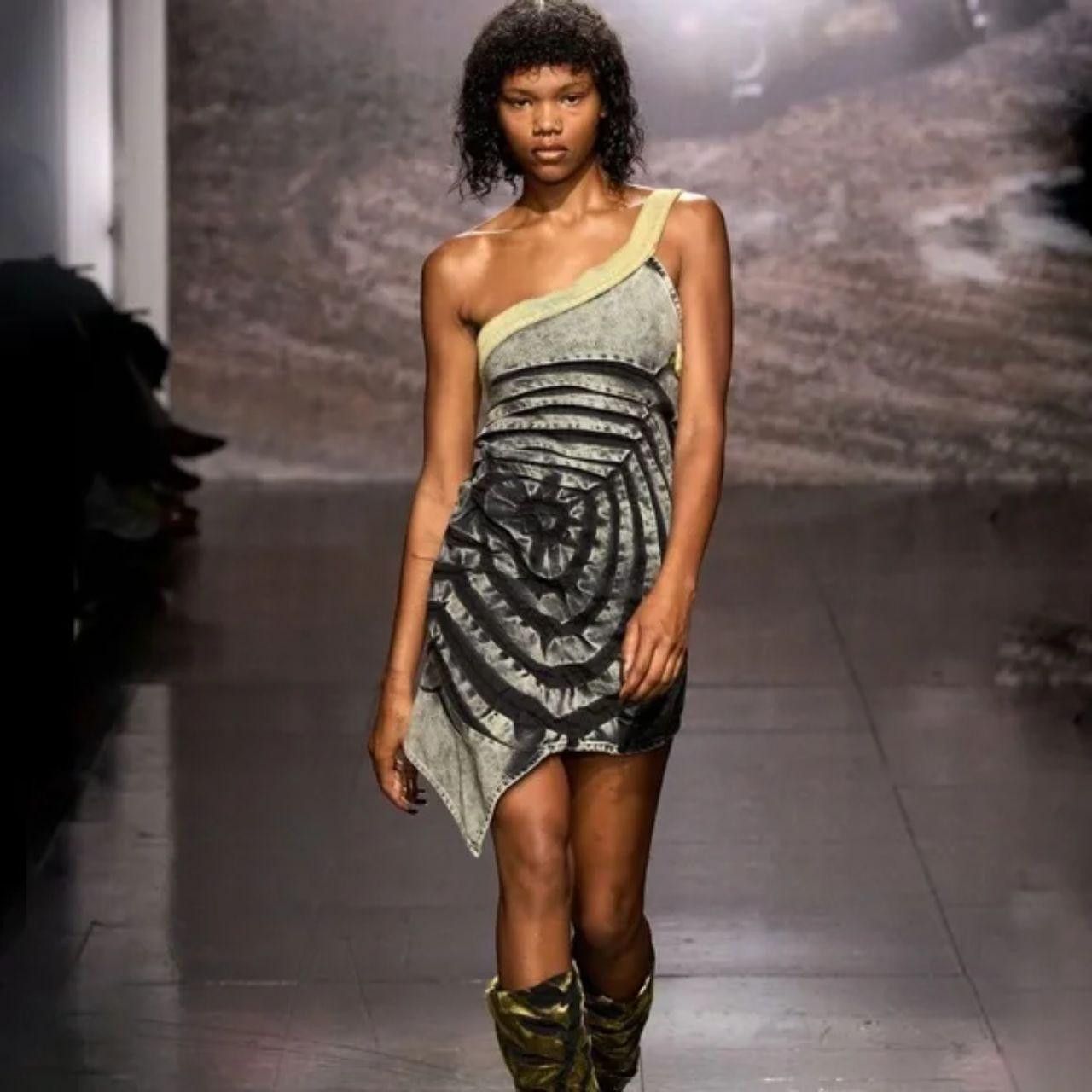 MASHA POPOVA Masha Popova Gray Heart Denim Ssense Minidress Size XS / US 0-2 / IT 36-38 - 7 Thumbnail