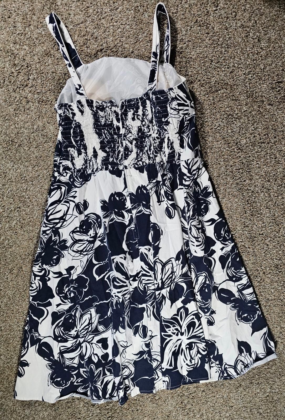 The Unbranded Brand No Brand Blue White Floral Dress 39" Long Size M / US 6-8 / IT 42-44 - 5 Thumbnail