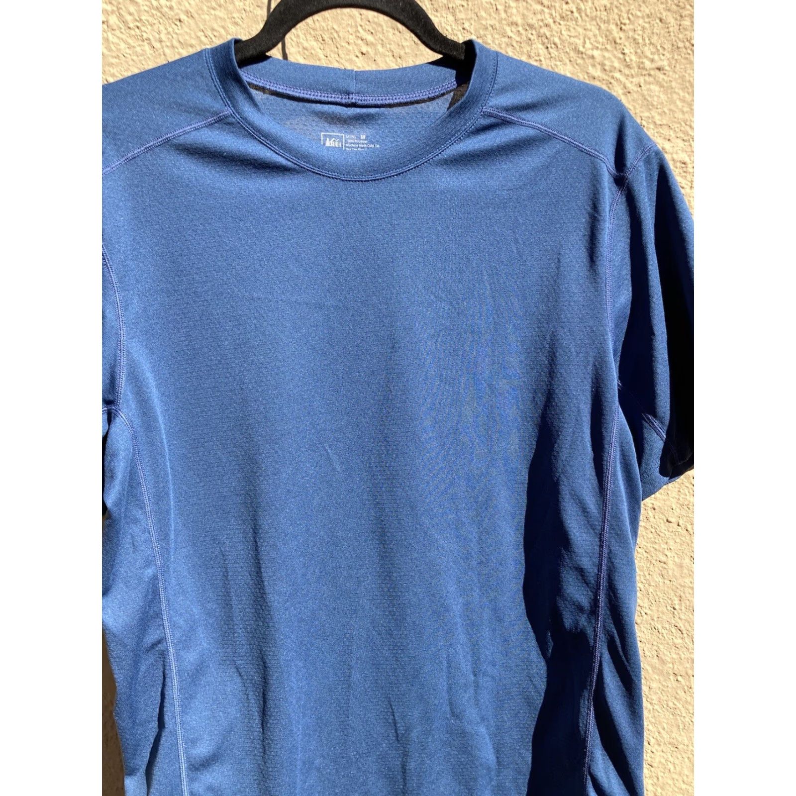 Vintage REI Co-OP Men’s Blue Solid SS T-Shirt M Poly Breath Stretch Run Activewear Light Gym Shirt Size US M / EU 48-50 / 2 - 7 Thumbnail