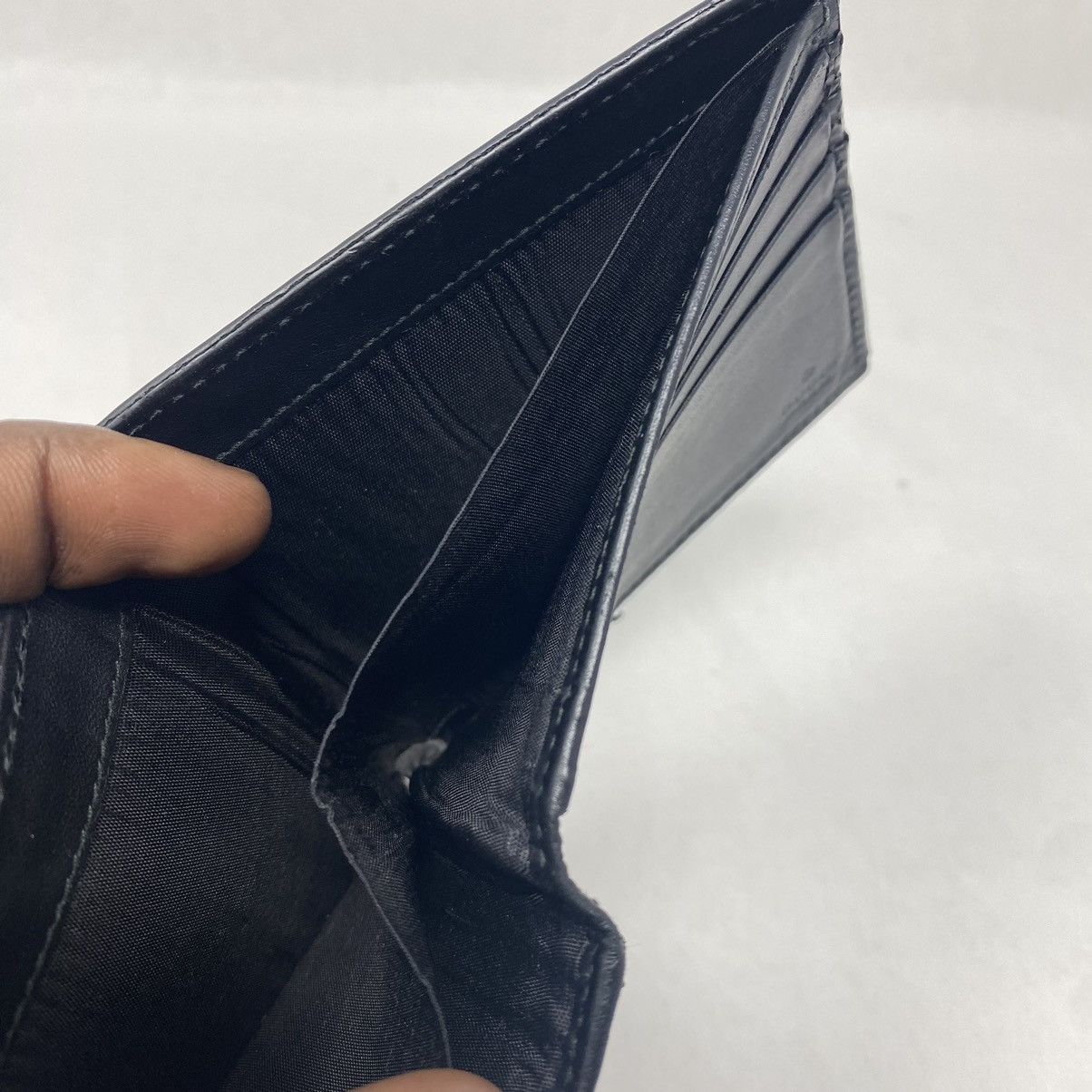 Gucci Gucci GG Leather Bi-Fold Black Wallet Size ONE SIZE - 4 Thumbnail