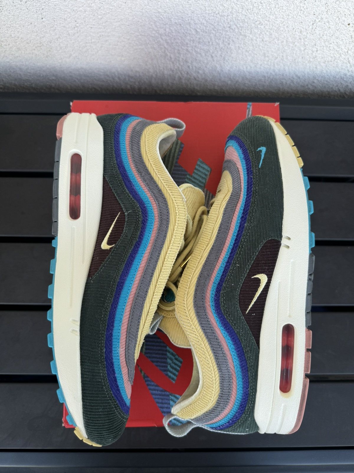 Nike Air Max 1/97 VF SW Size US 9 / EU 42 - 2 Thumbnail