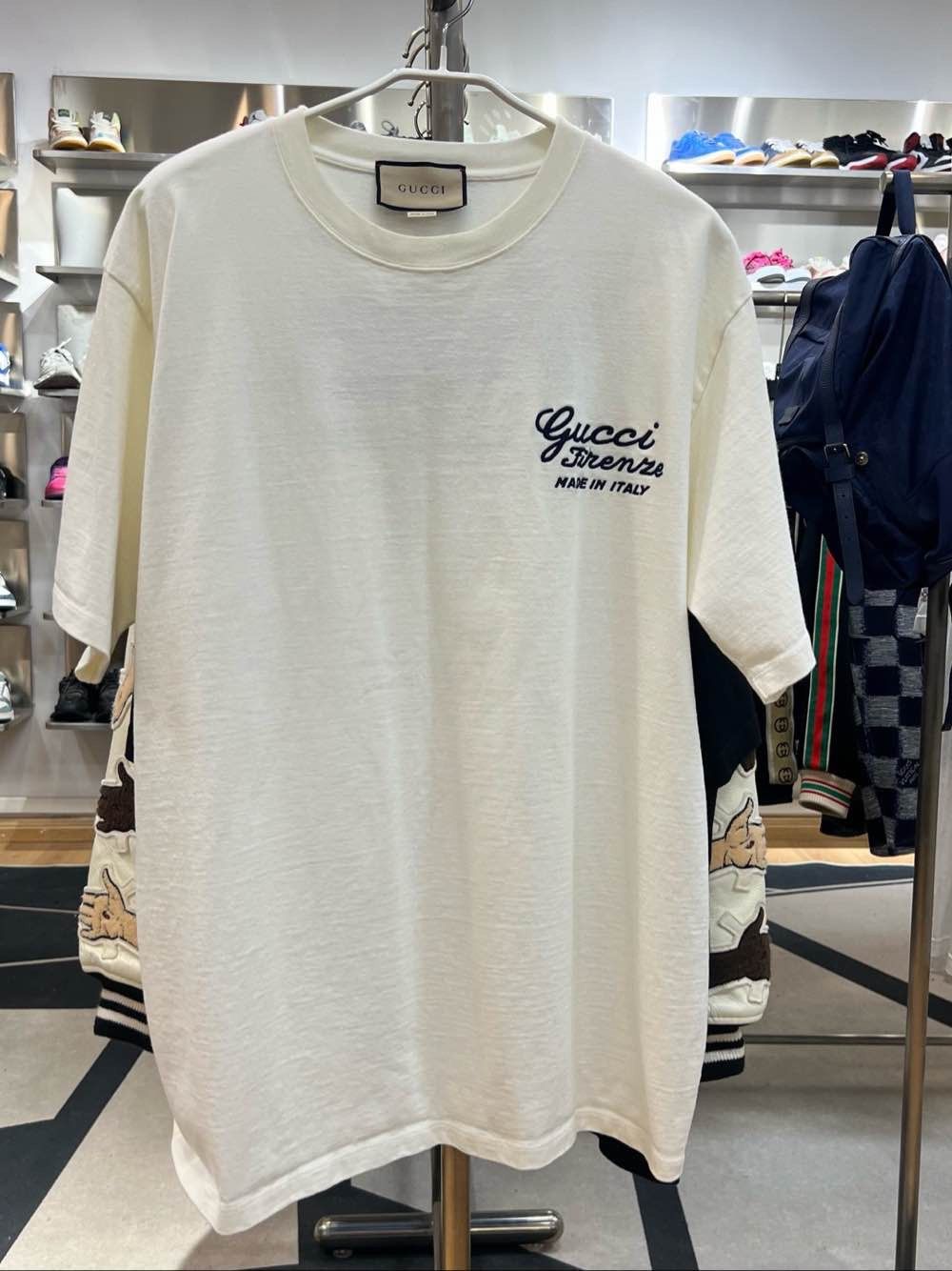Gucci Gucci Firenze Logo T-Shirt Size XXL Size US XXL / EU 58 / 5 - 1 Thumbnail