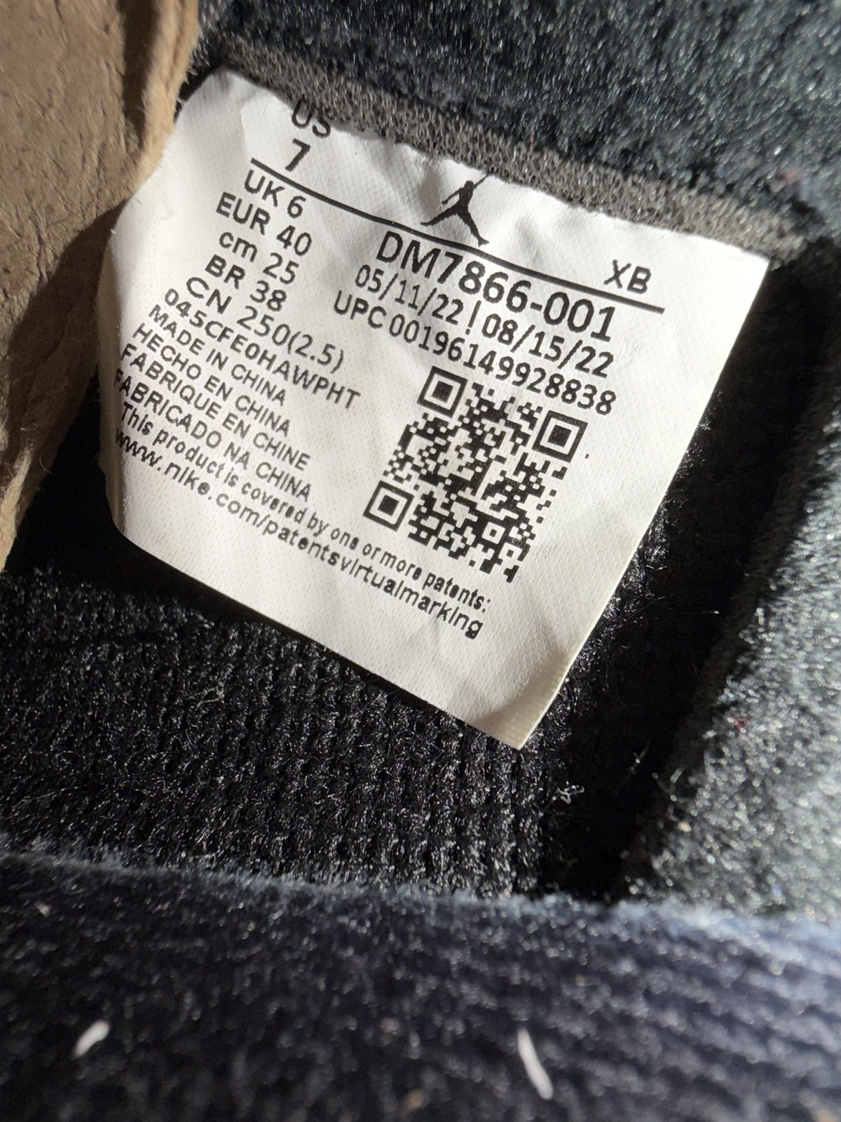 Nike × Travis Scott Jordan 1 Retro Low OG SP x Travis Scott "Black Phantom" Size US 7 / EU 40 - 6 Thumbnail