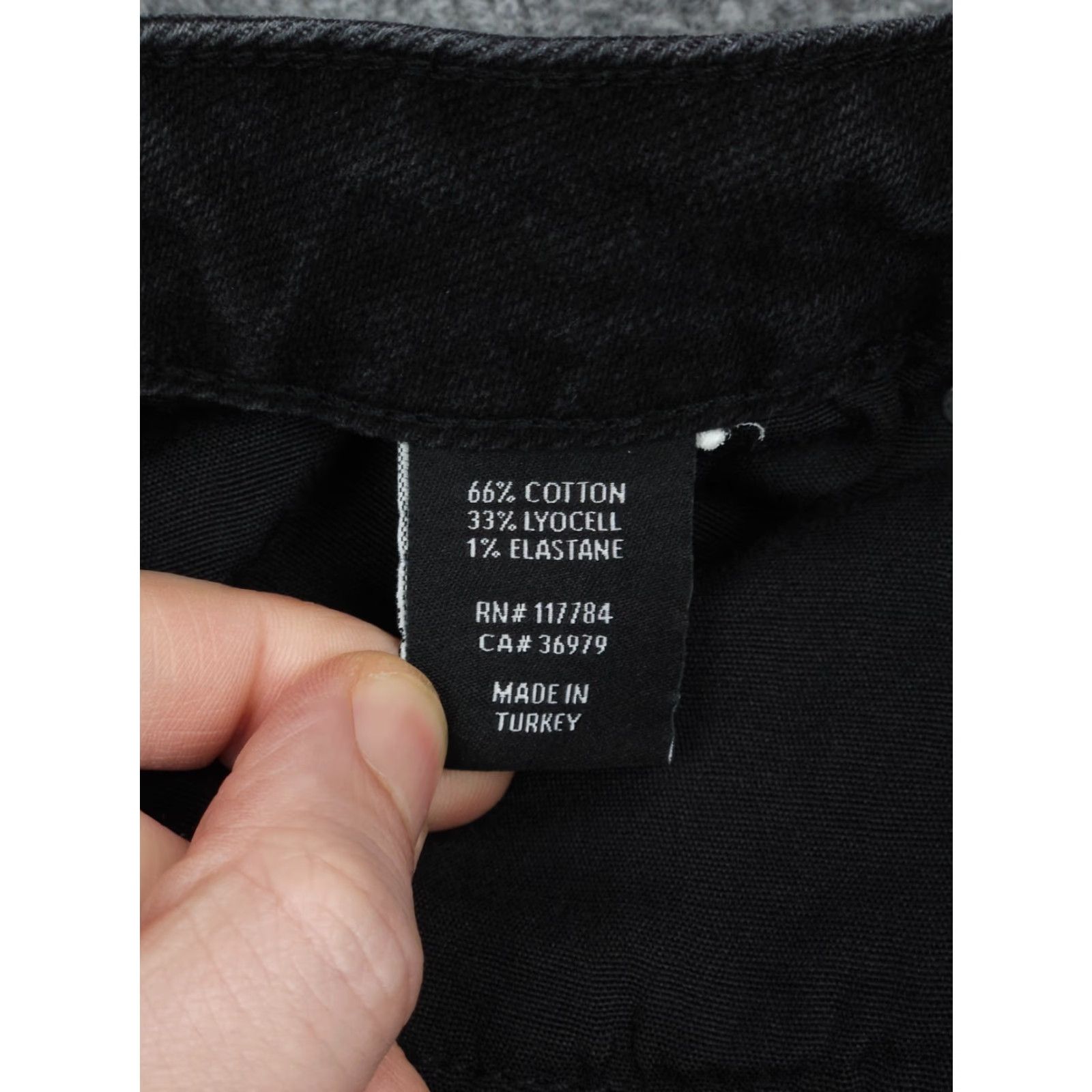 Rails **Rails Black Women's 31 High Rise Slim Flare Jeans FITS 32 x 29** User: **Rails Women's 31 Black High Rise Slim Flare Jeans FITS 32 x 29** Size 24" / US 00 / IT 34 - 6 Thumbnail
