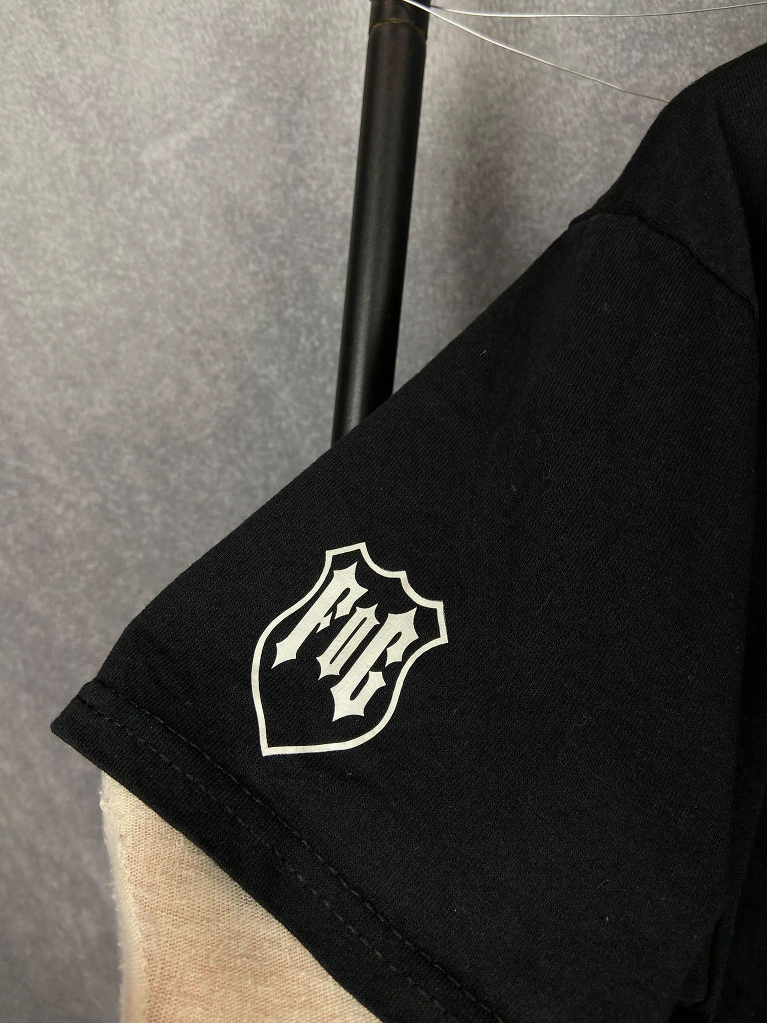 Vintage Ghost Black Skull Logo Tee M – Minimalist Gothic Streetwear Size US M / EU 48-50 / 2 - 3 Thumbnail