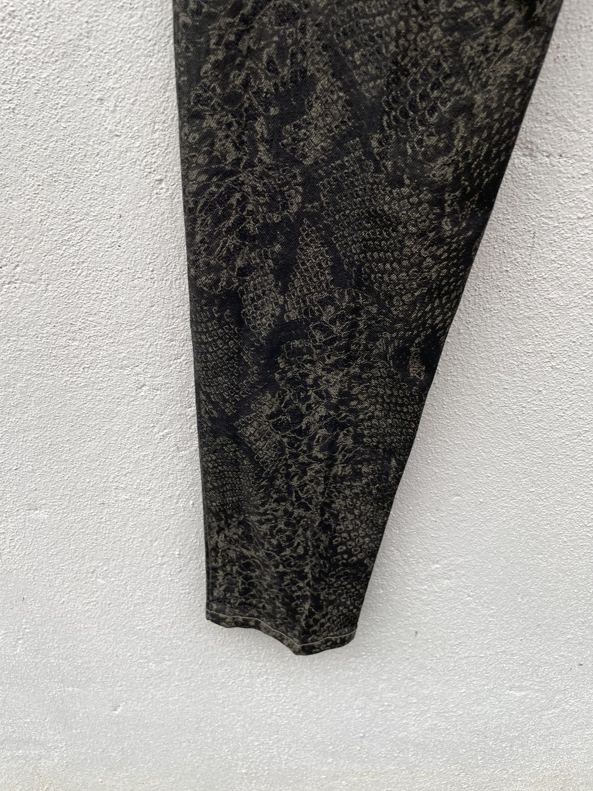 George Vintage Georges Rech Paris Snake Skin Skinny Jeans Size 32" / US 10 / IT 46 - 9 Thumbnail