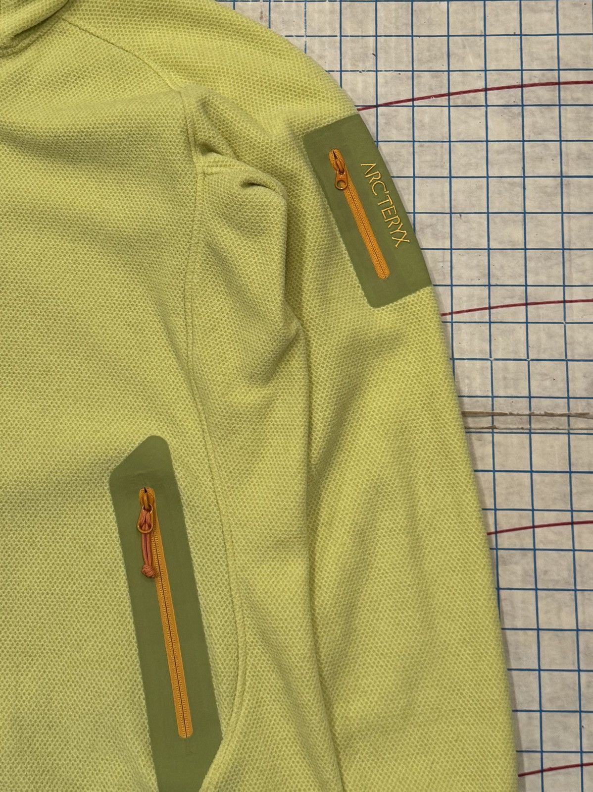 Arc'teryx Arc’teryx Women’s Fleece Hoodie Full Zip Yellow Size Medium Size M / US 6-8 / IT 42-44 - 4 Thumbnail