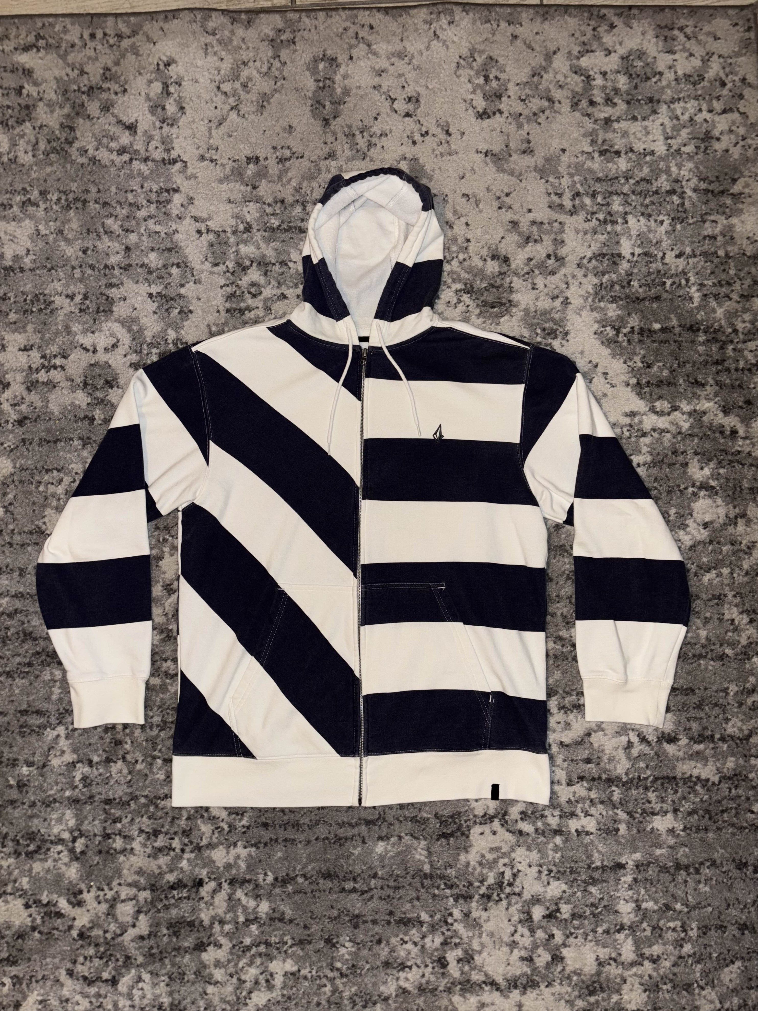 Volcom Y2K Volcom Striped Zip Up Sweater Size US XL / EU 56 / 4 - 1 Thumbnail