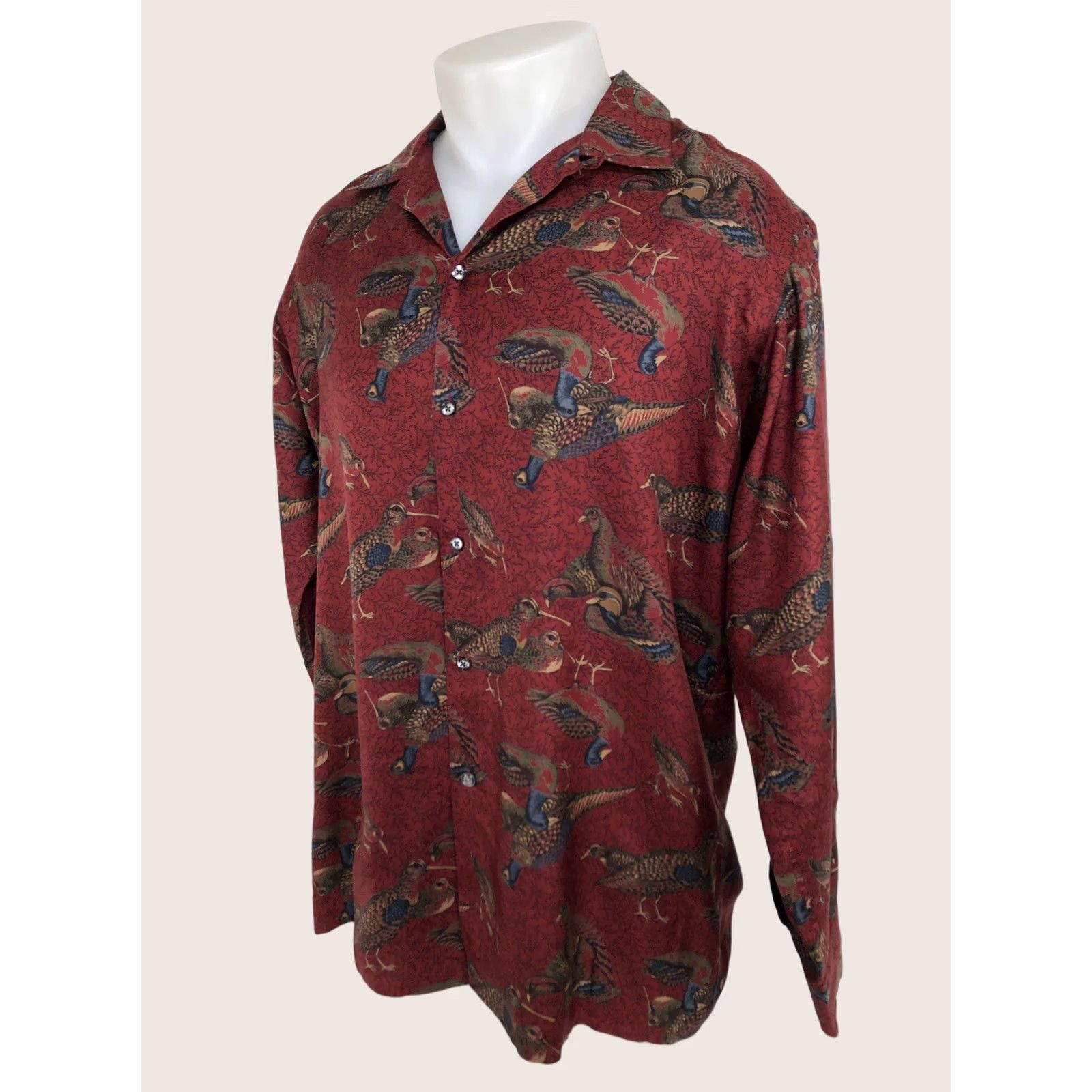 Neiman Marcus VINTAGE Neiman Marcus Shirt Men L Dark Red Duck Pheasant Birds ALL SILK LOOP COLLAR Button-Up Long Sleeve Size US L / EU 52-54 / 3 - 1 Thumbnail