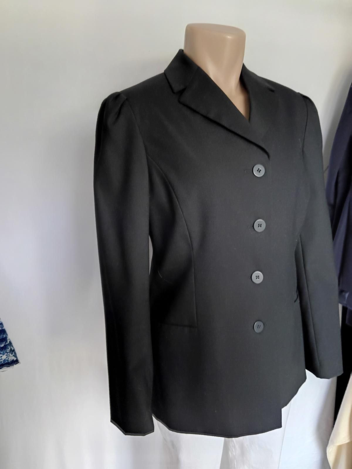 Designer Elegant Black Wool Blend Blazer Size M / US 6-8 / IT 42-44 - 3 Thumbnail