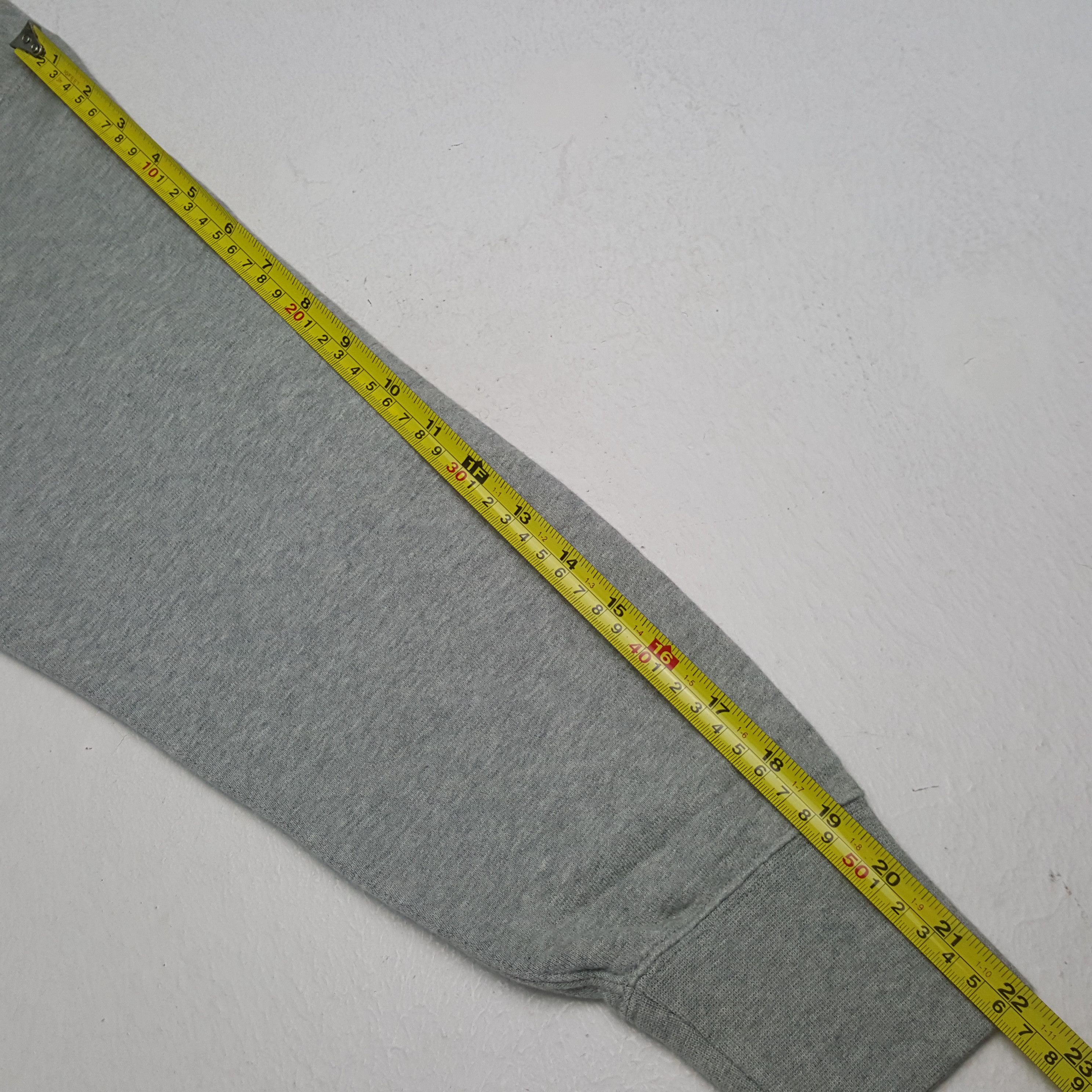 Uniqlo Vintage Coca Cola x Japanese Brand Sweatshirt RR13 Size US M / EU 48-50 / 2 - 5 Thumbnail