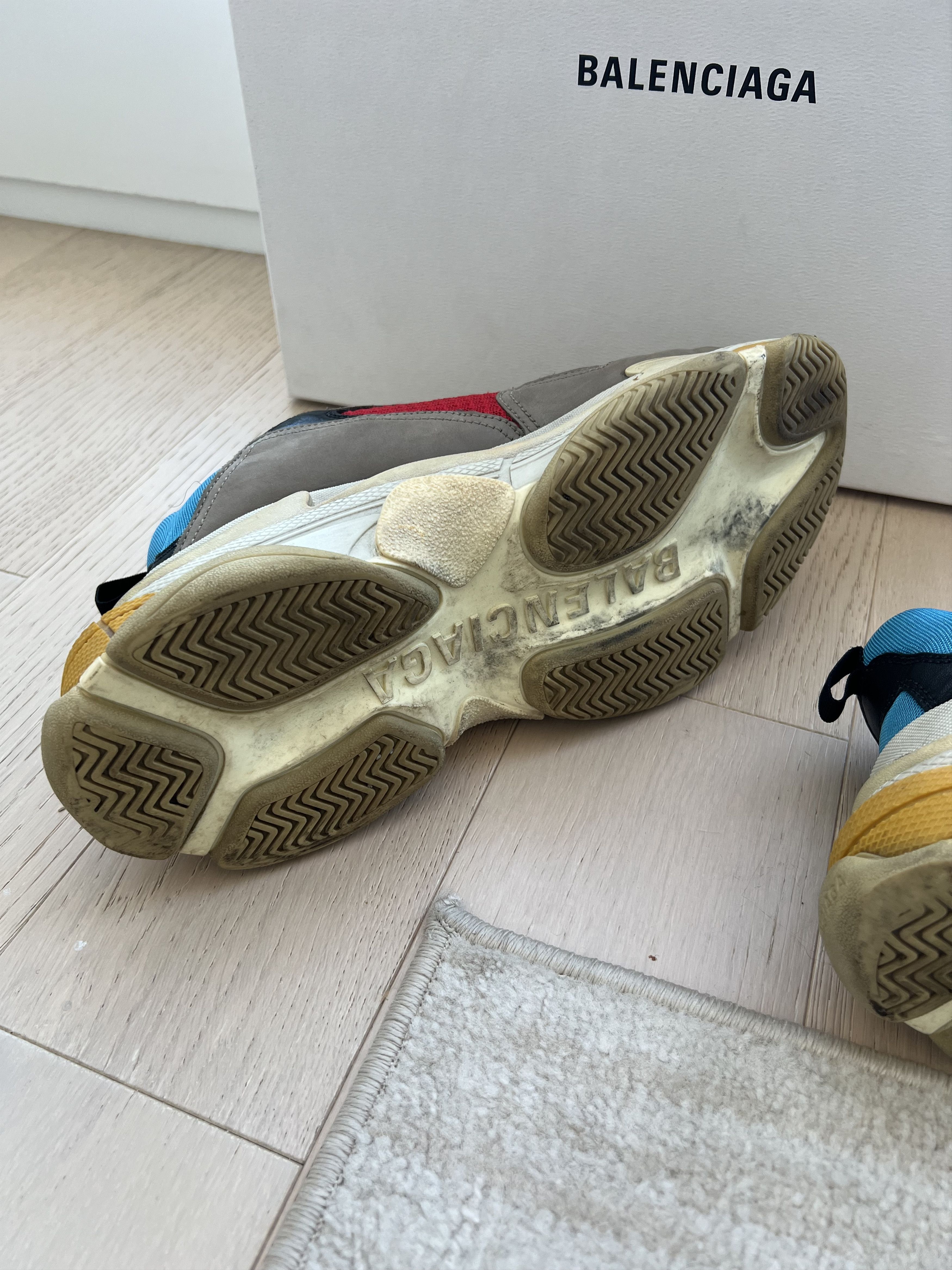 Balenciaga Triple S Size US 9 / EU 42 - 5 Thumbnail