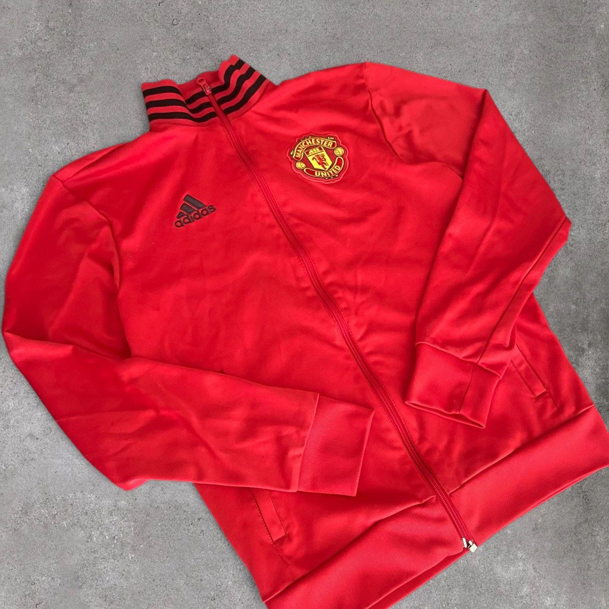 Adidas Adidas Manchester United Track Jacket Red Vintage 2000s Size US S / EU 44-46 / 1 - 2 Thumbnail