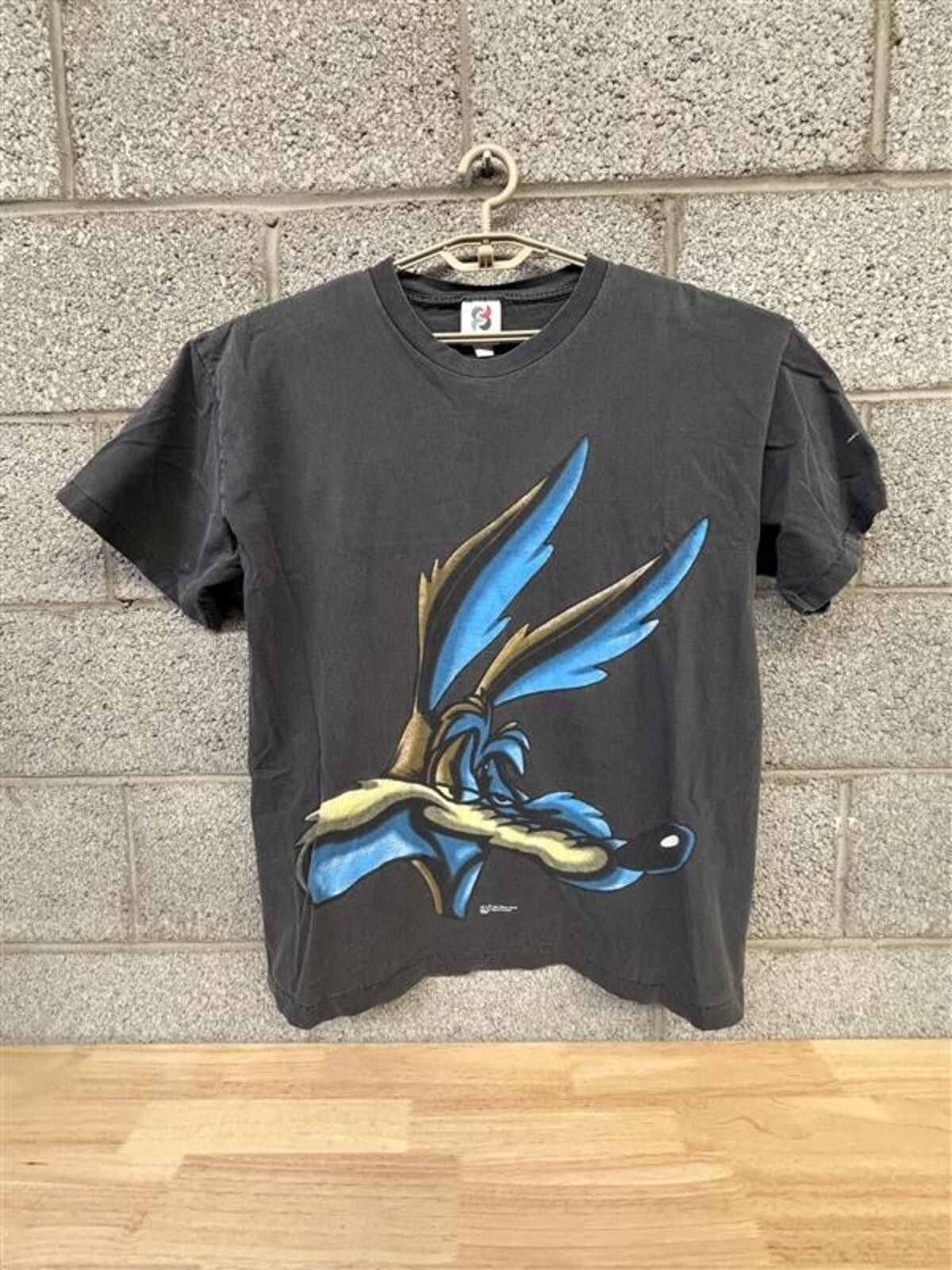 Other Road Runner XL Warner Bros Looney Tunes Graphic Shirt 2000s Size US XL / EU 56 / 4 - 1 Thumbnail