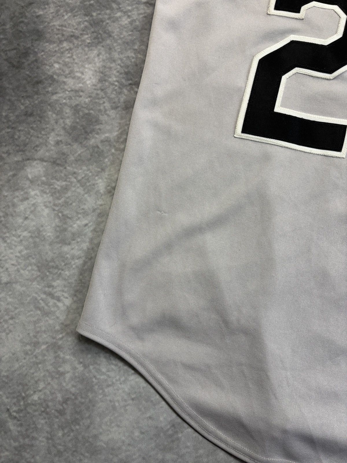 MLB 1990s Vintage Chicago White Sox Jersey Baseball Away Majesti Size US M / EU 48-50 / 2 - 12 Thumbnail
