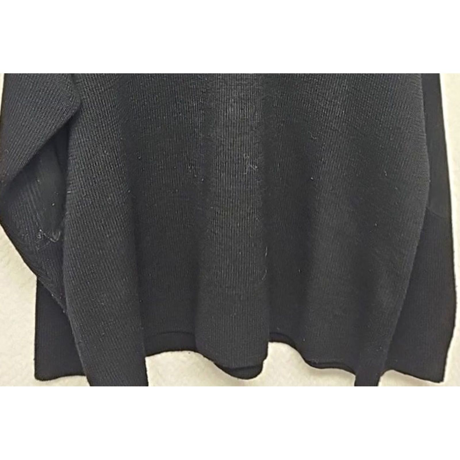 Perry Ellis VINTAGE Perry Ellis Sweater Pullover Knit Wool Black Medium Mens Quarter Zip Des... Size US M / EU 48-50 / 2 - 3 Thumbnail
