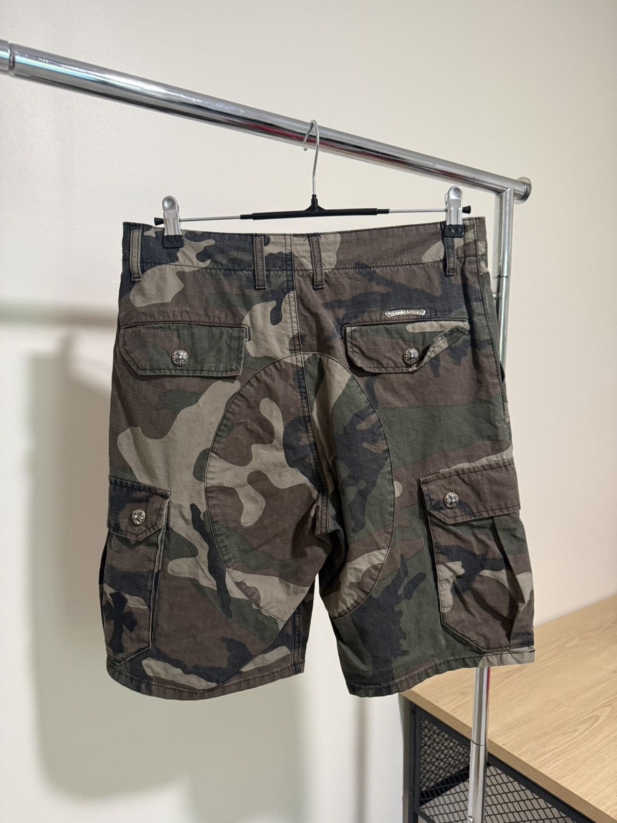 Chrome Hearts Chrome Hearts Camo Cross Patch Shorts Size US 30 / EU 46 - 2 Thumbnail