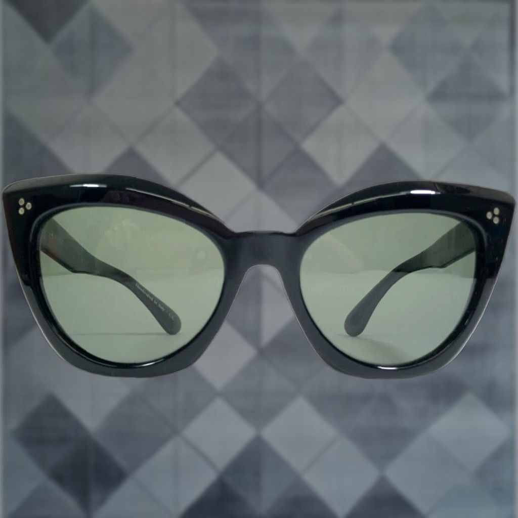 VINTAGE Oliver Peoples Sunglasses Cat Eye Oversized UV400 Black