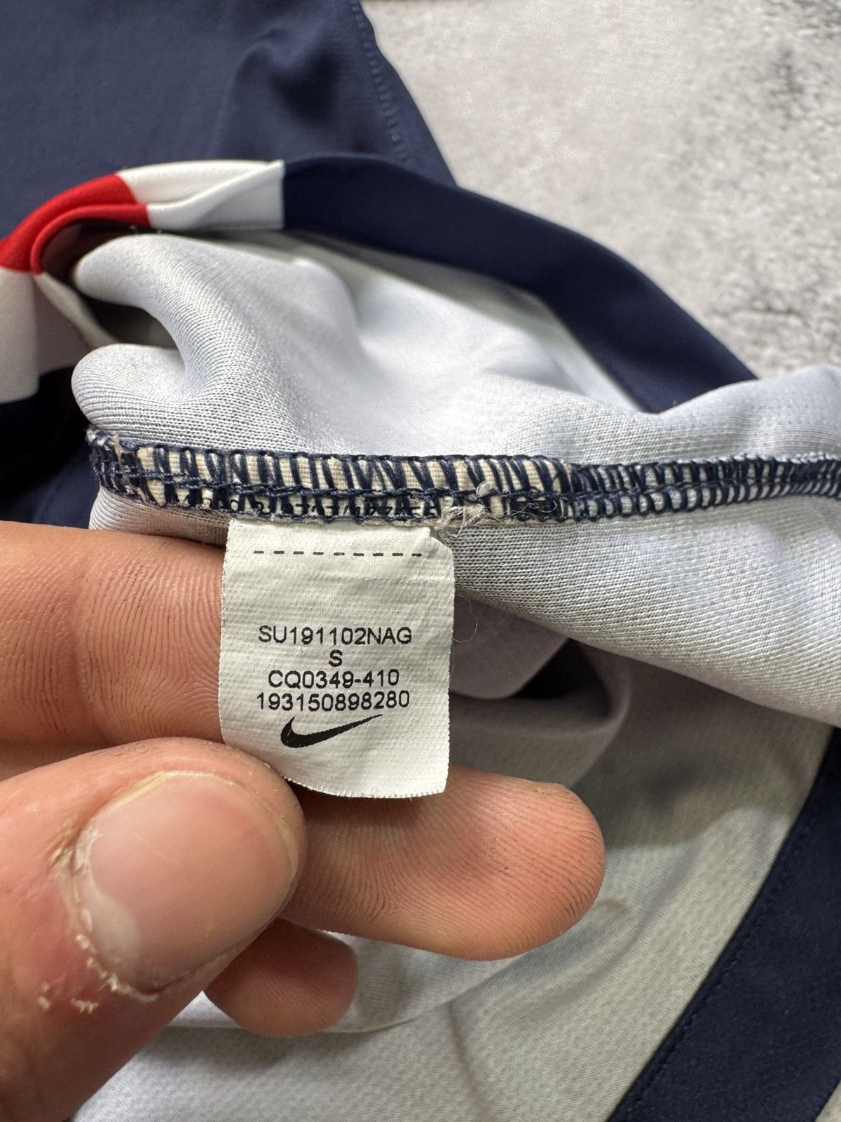 Nike Nike Paris Saint Germain 2019/20 Blokecore Home Jersey Size US S / EU 44-46 / 1 - 9 Thumbnail